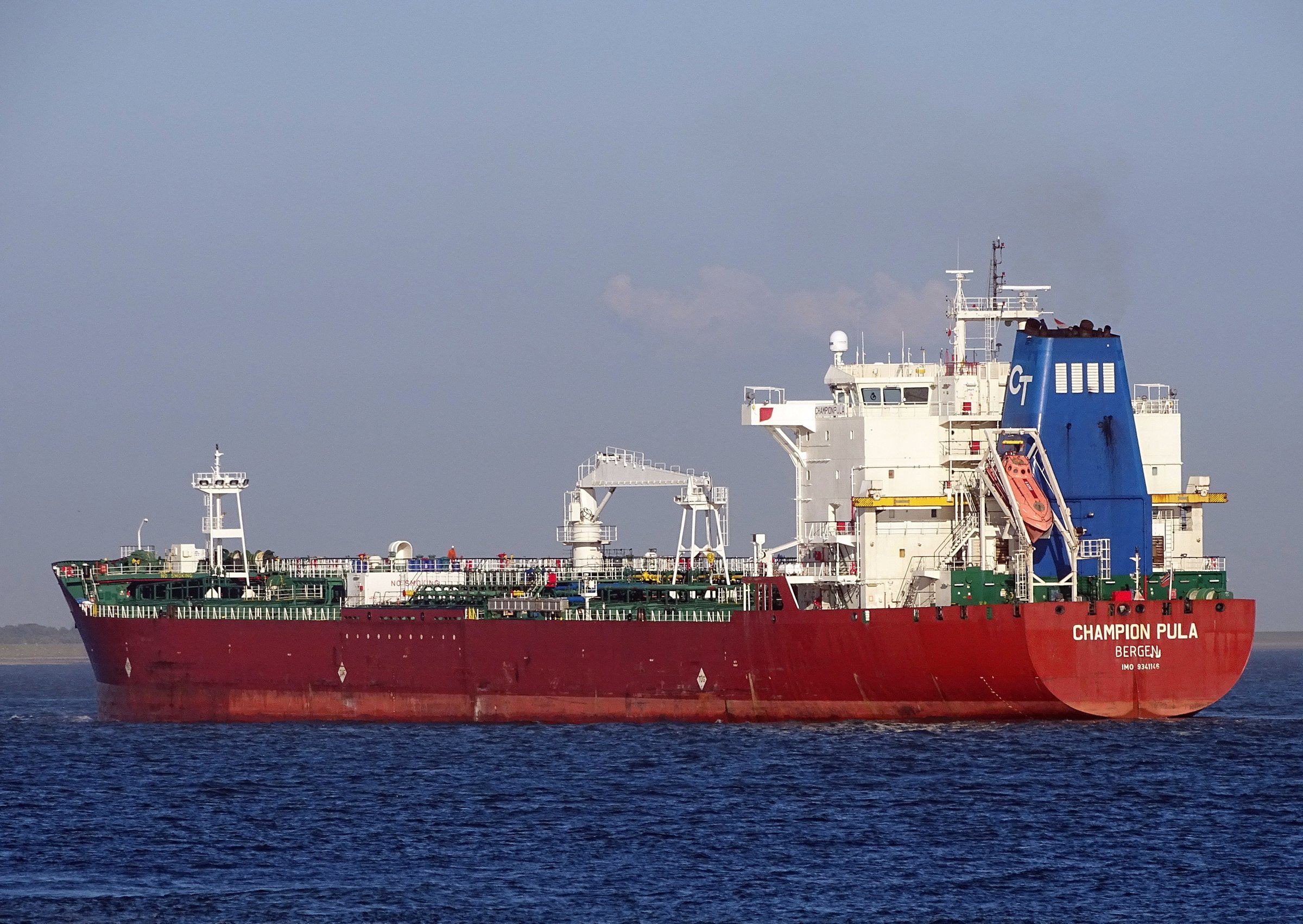 Bergen-rederi trosset råd – seilte gjennom Rødehavet