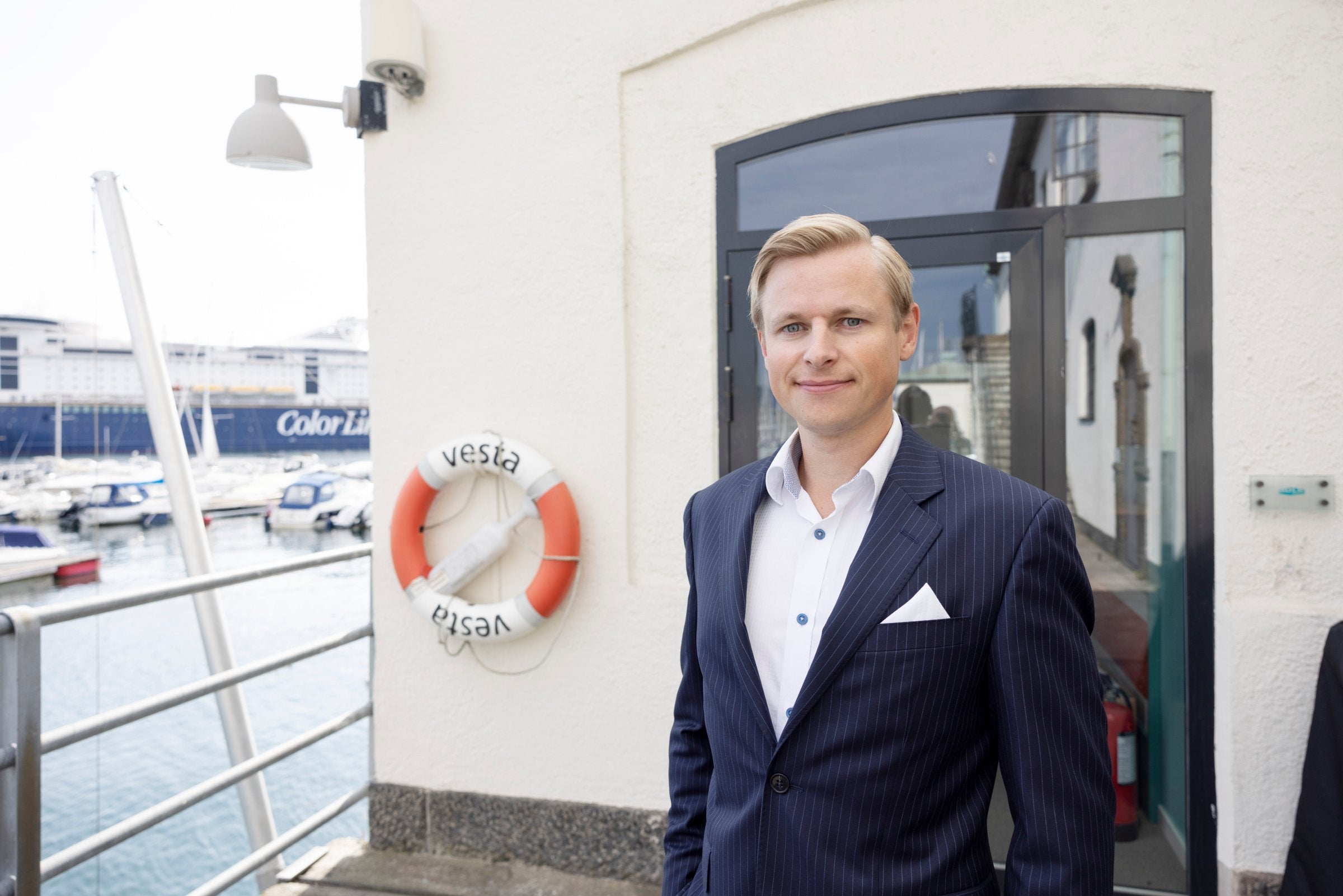 Hedgefond satser mot shipping i brennhett marked: – Strategien vår ligger fast