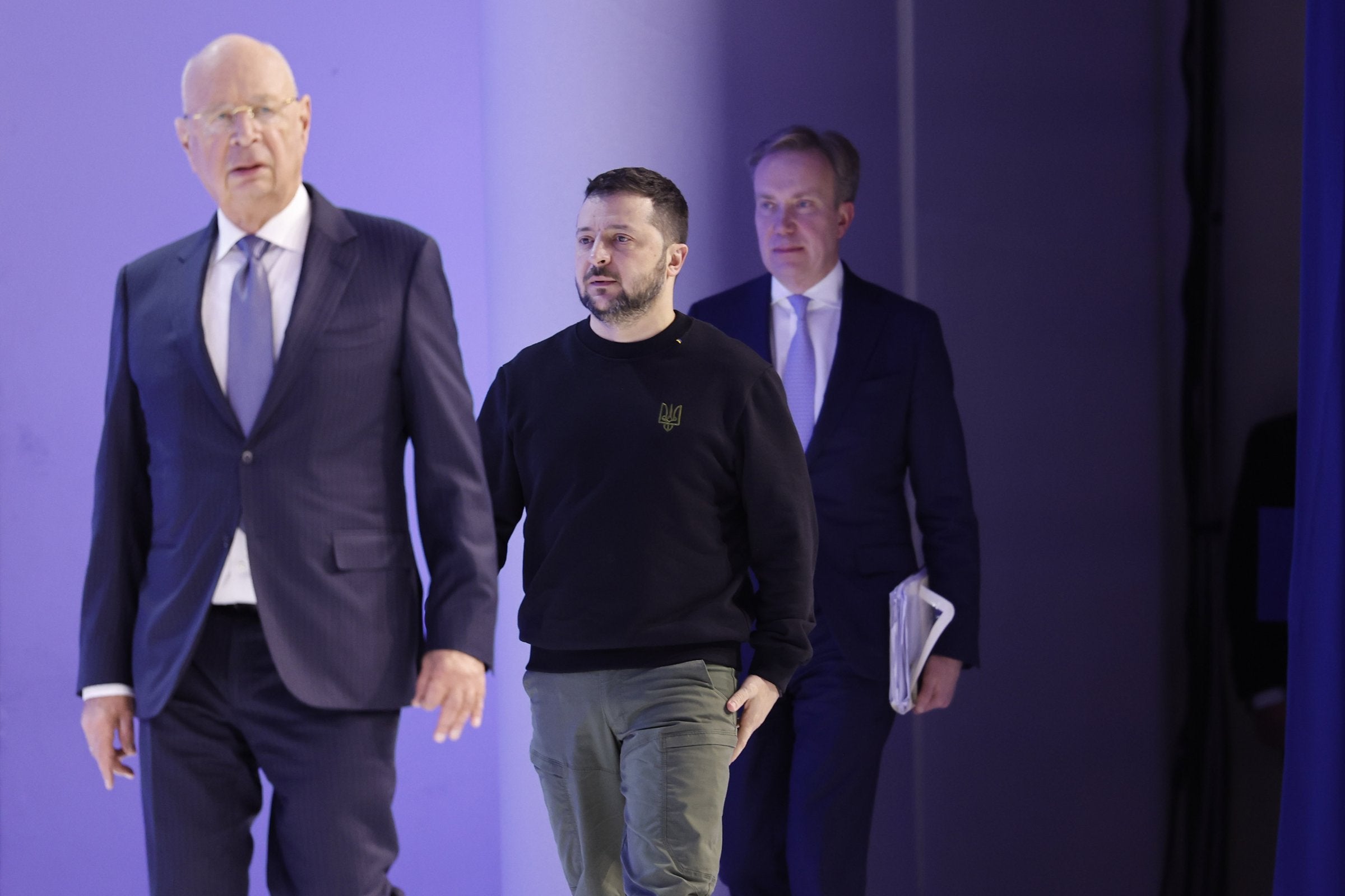 World Economic Forum-grunnleggeren hardt ut mot president Børge Brende