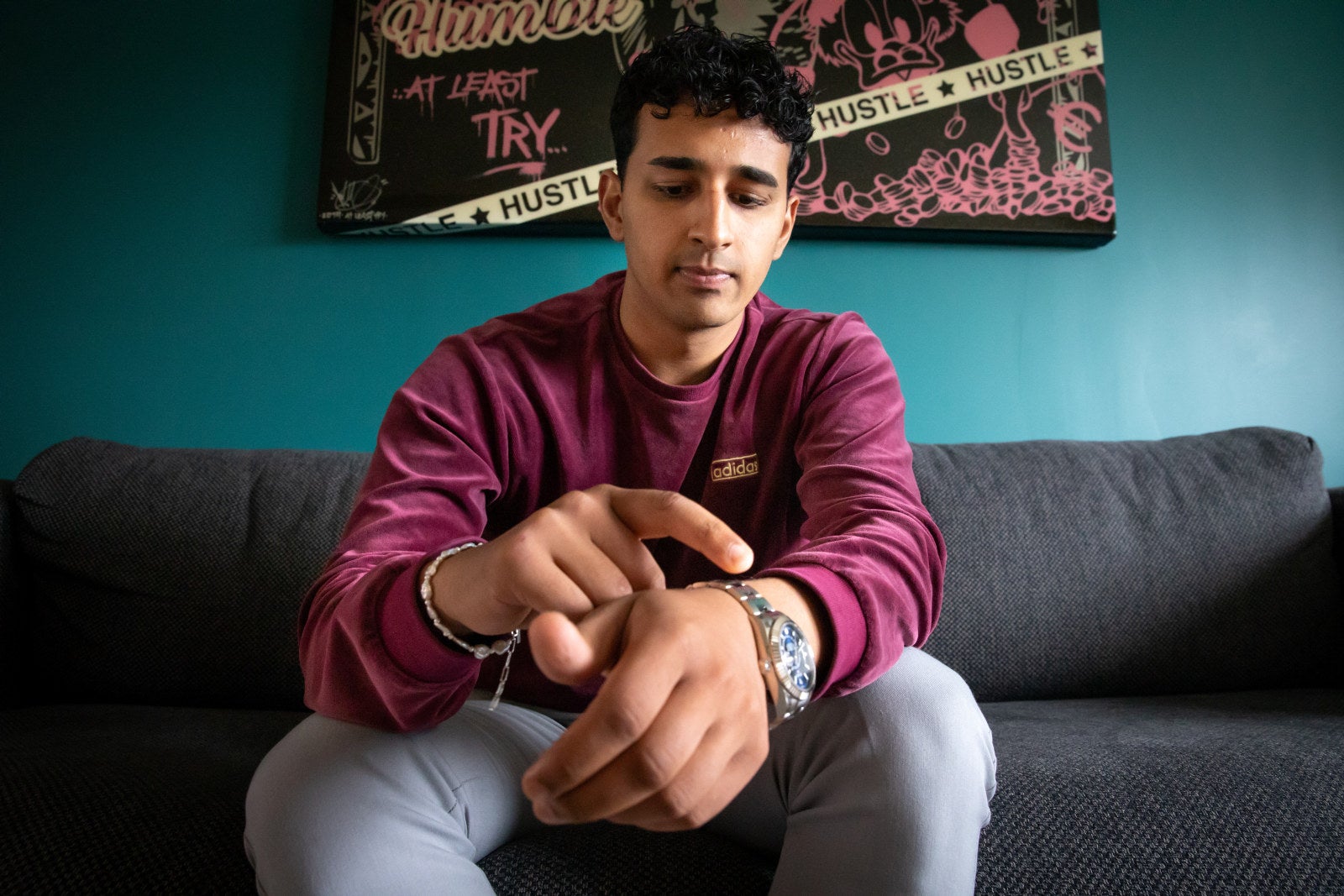 Shobhit (22) omsetter klokker for titalls millioner kroner: – Jeg så et ...