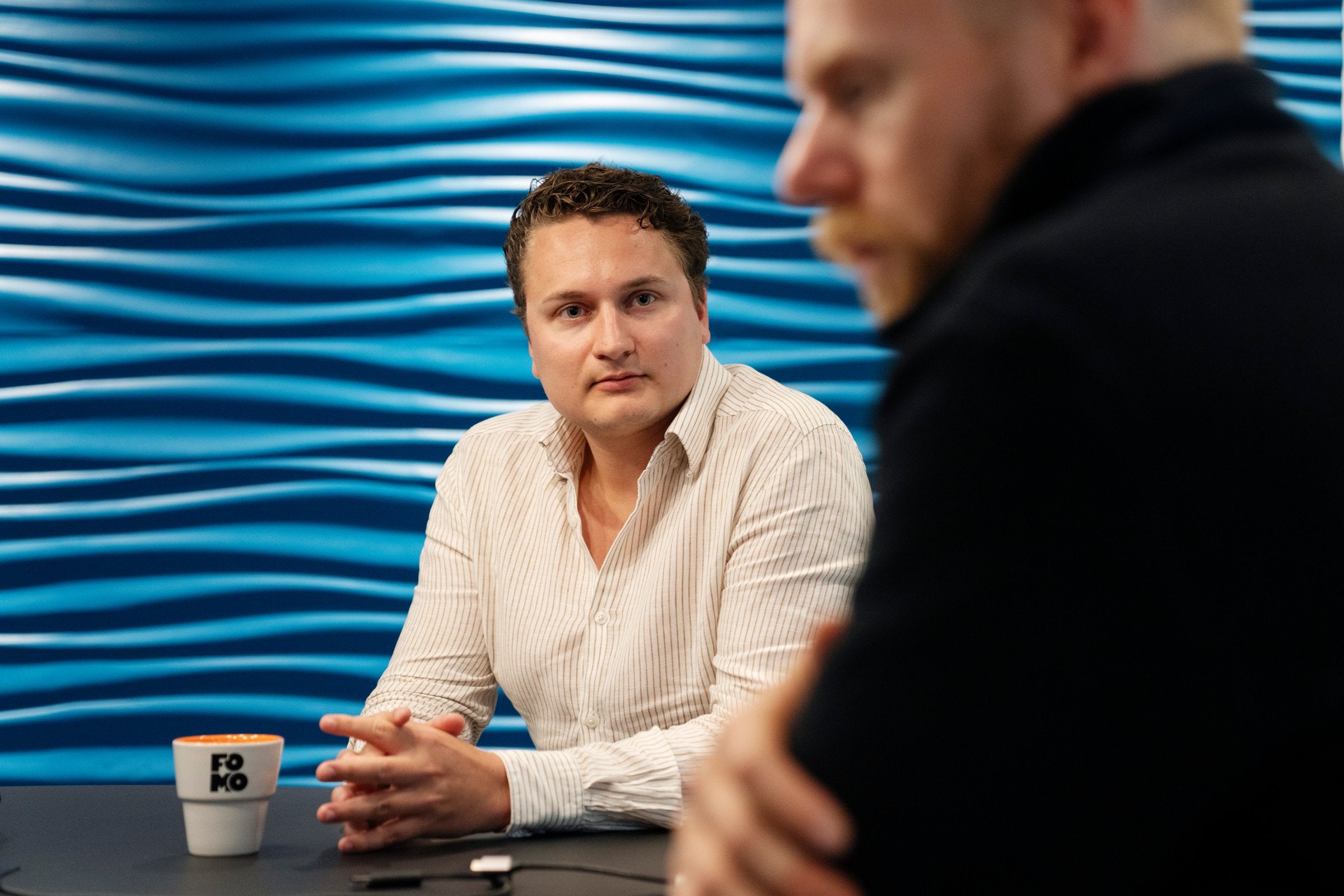 Gründer og investor melder flytting til Sveits: – Har kontinentets beste fondue