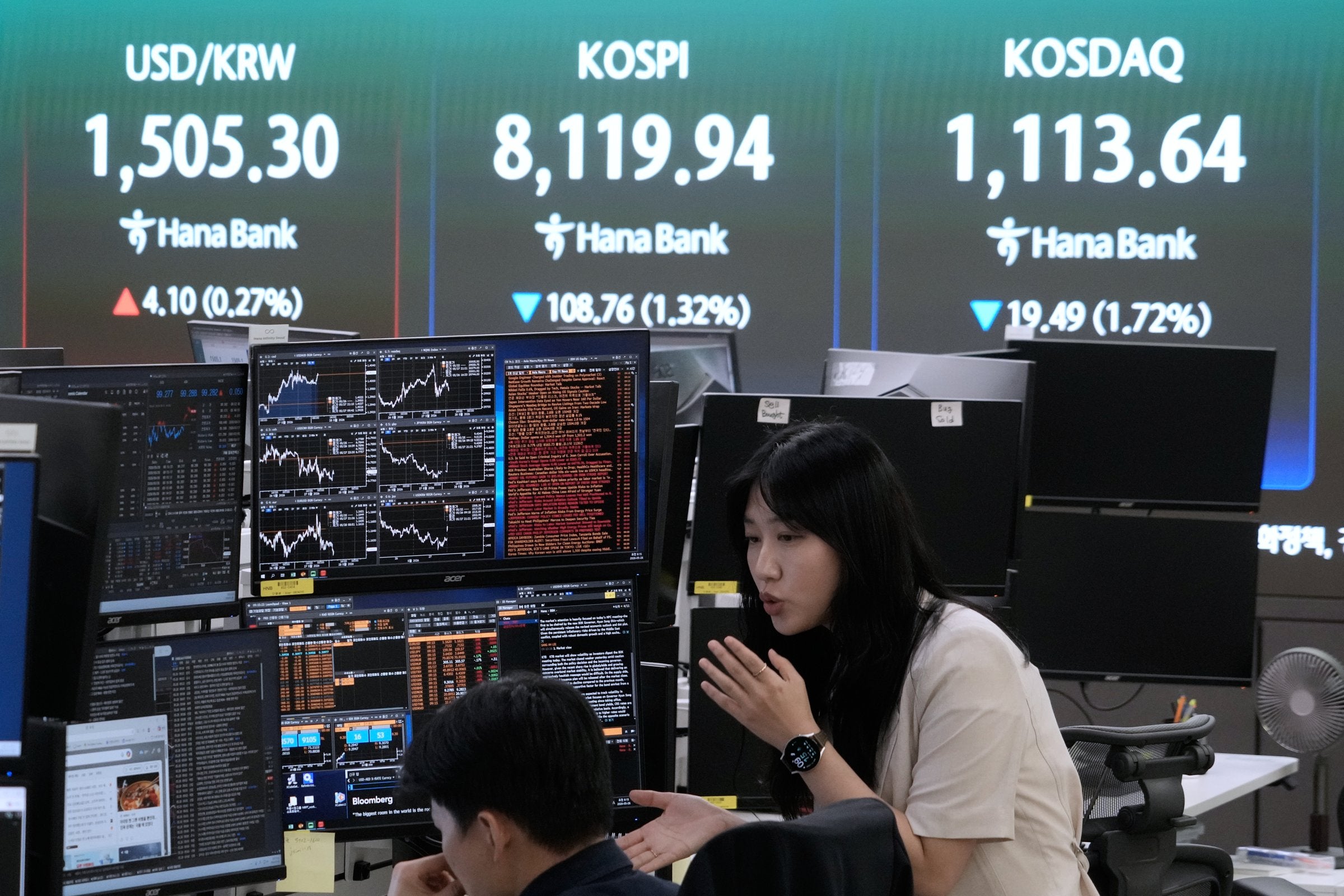 Asia-børser faller etter Iran-angrep – Fed-topp advarer: – Et klassisk stagflasjonssjokk