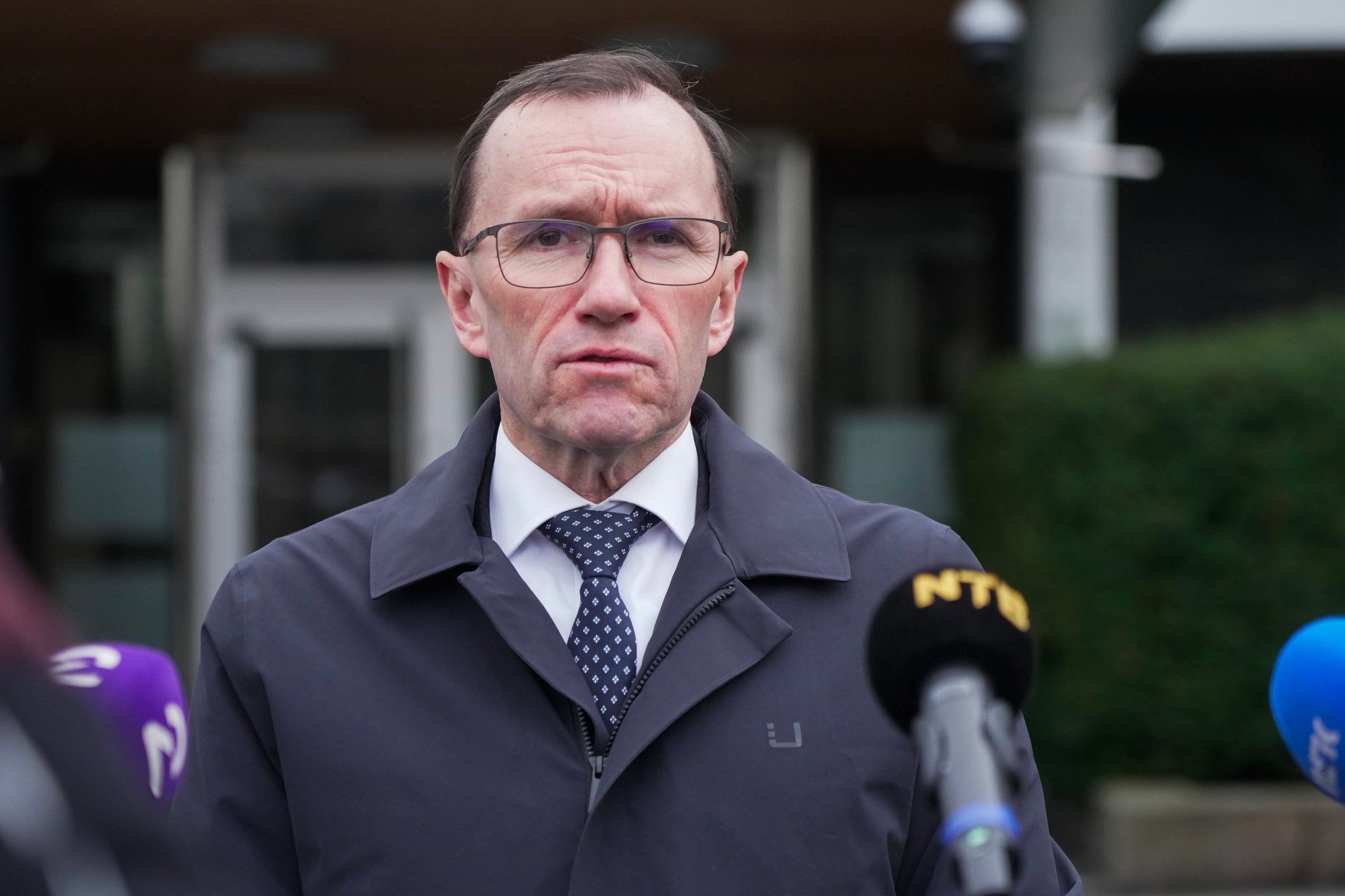 Barth Eide ser likhetstrekk med invasjonen av Irak