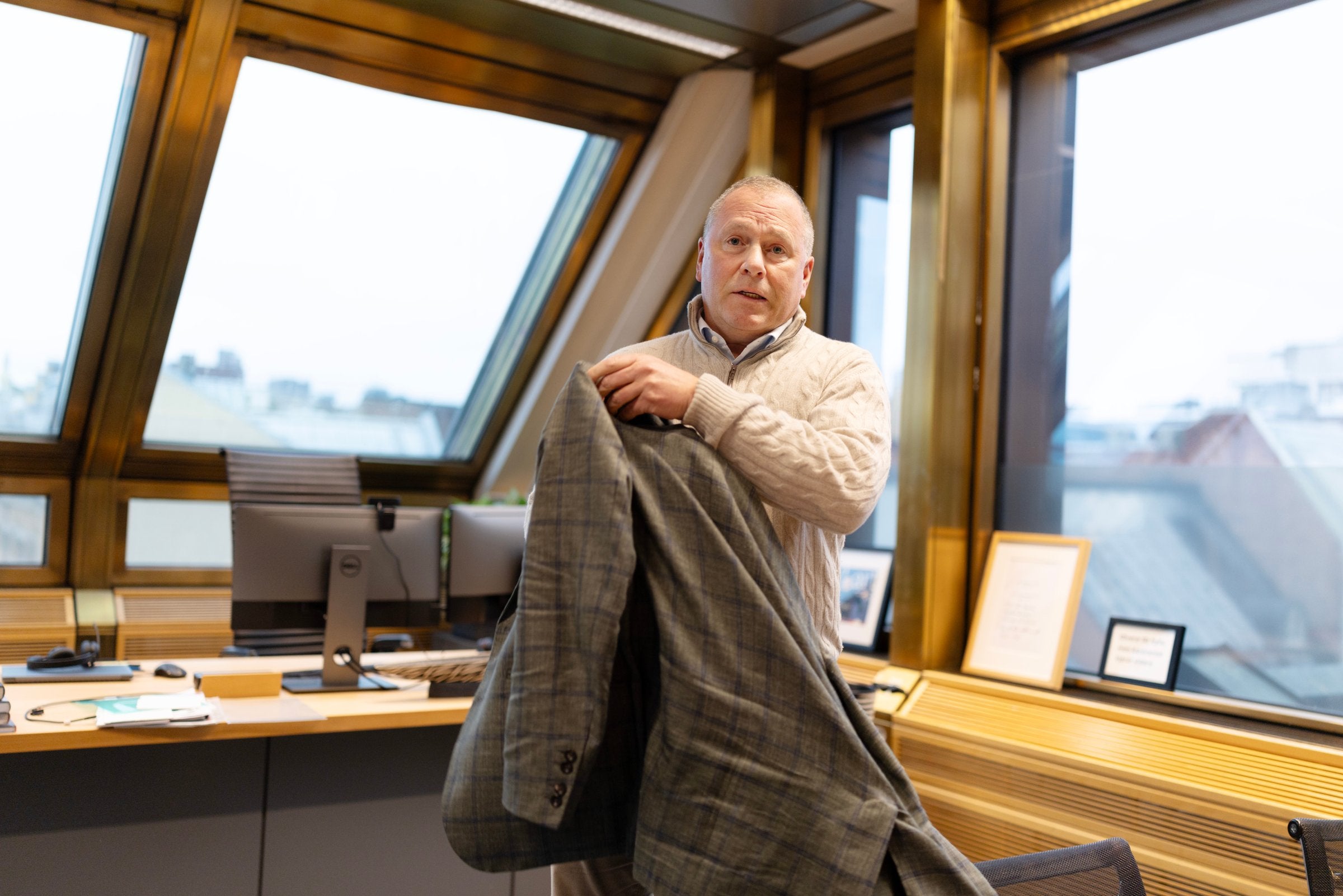 Bør alle selskaper ha en gal KI-mann på toppen?