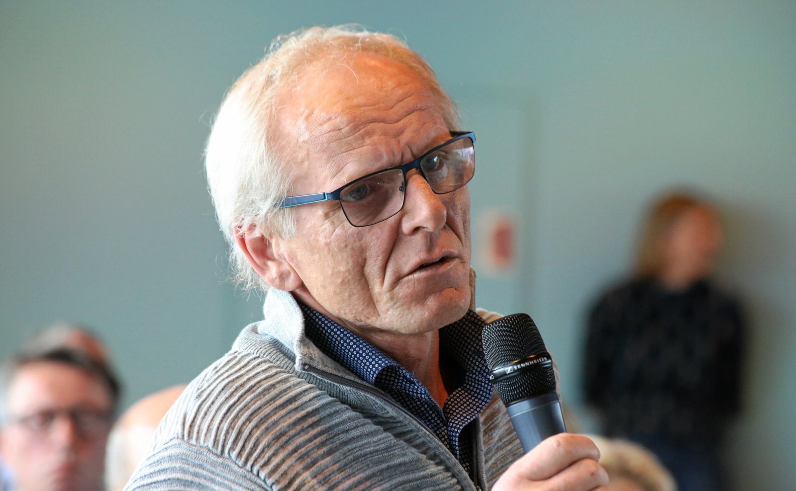 Lakseskatten rammer de små: – Det er en konkurransevridende skatt