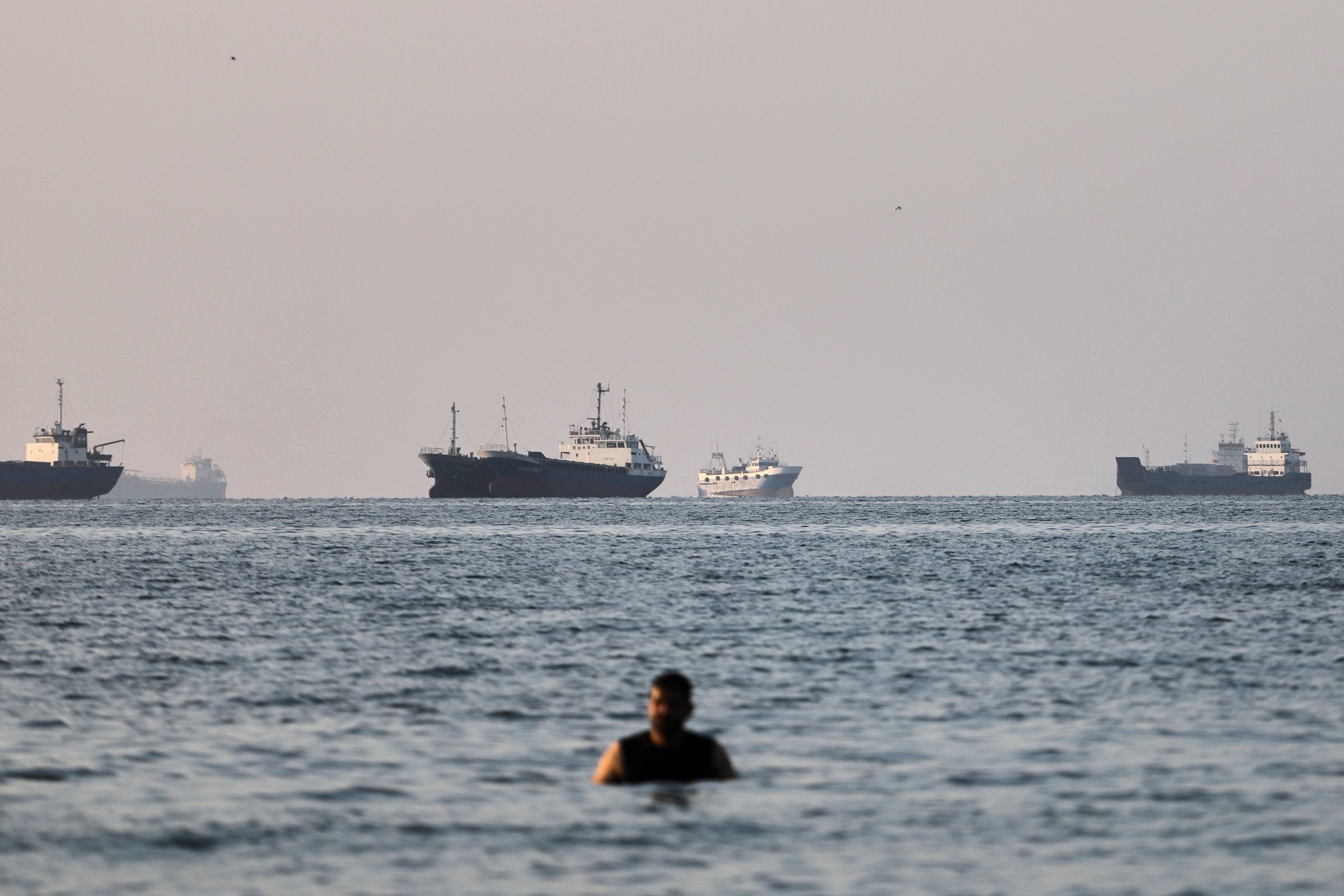 Iran gir fri Hormuz-passasje i 60 dager