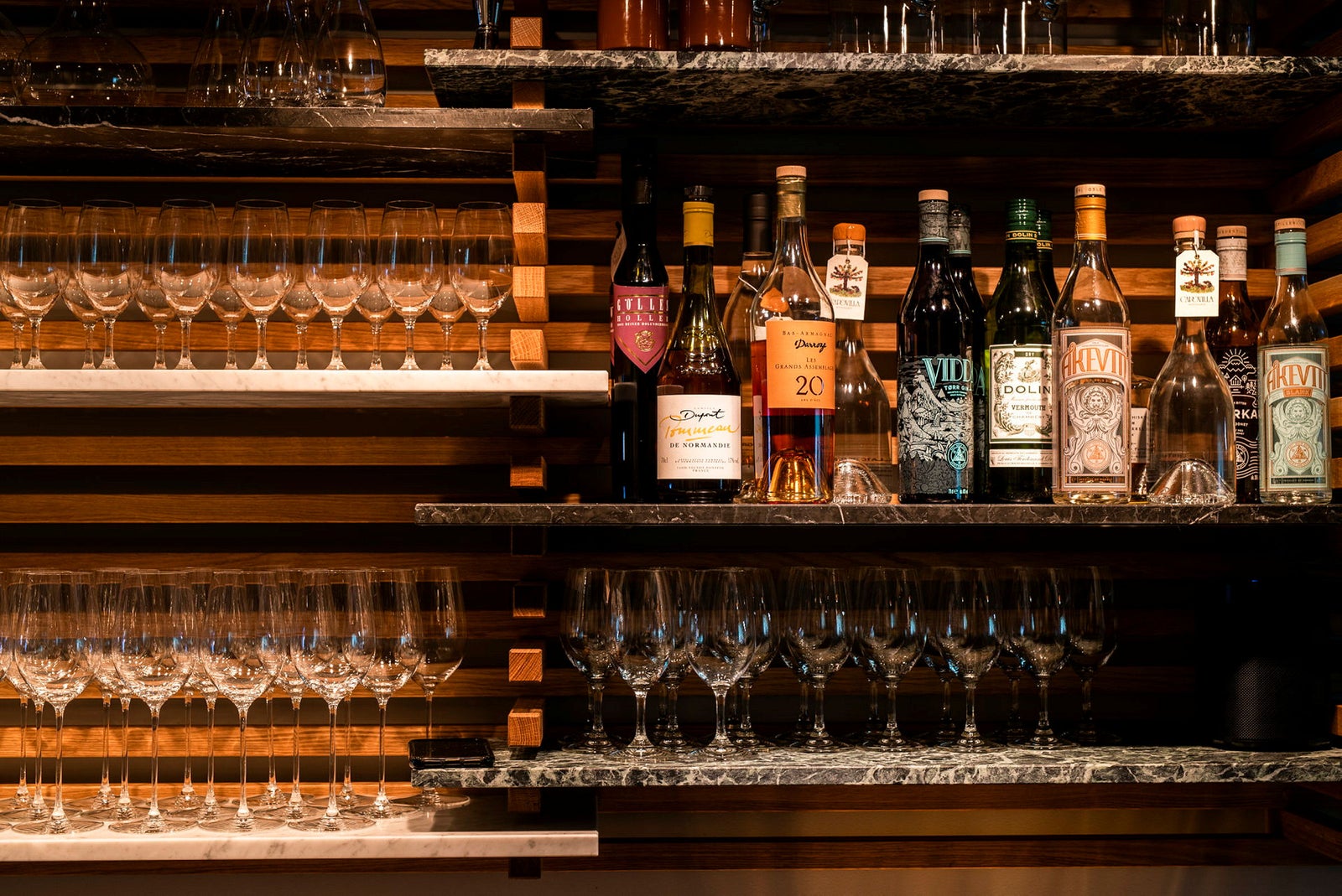 Rikholdig vinkart. Einer satser på naturvin og biodynamisk vin.