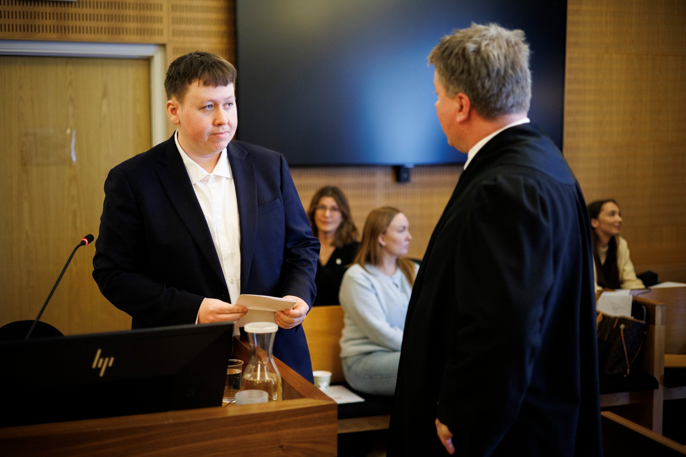 Overtidskravet til butikkmedarbeider André (27) kan endre norsk arbeidsliv