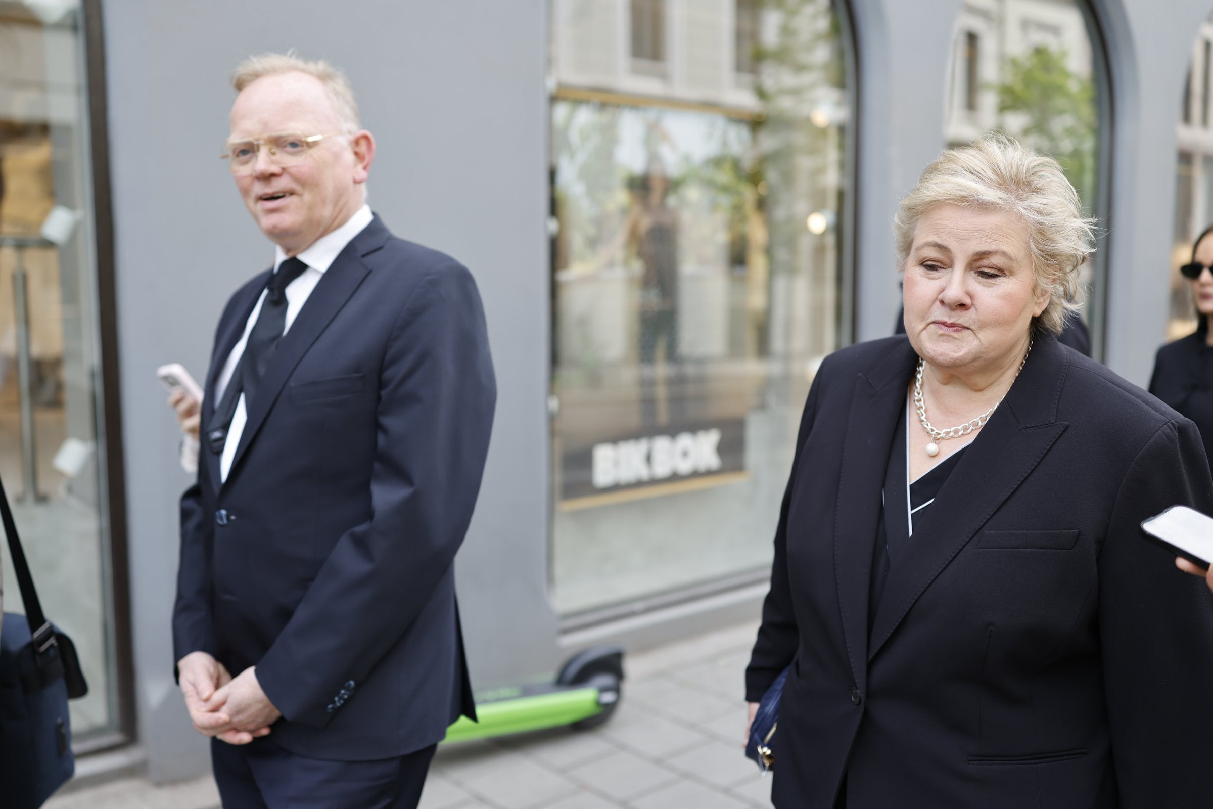 Stein Erik Hagen bisatt i Oslo domkirke: – Det er bare sjokk | DN