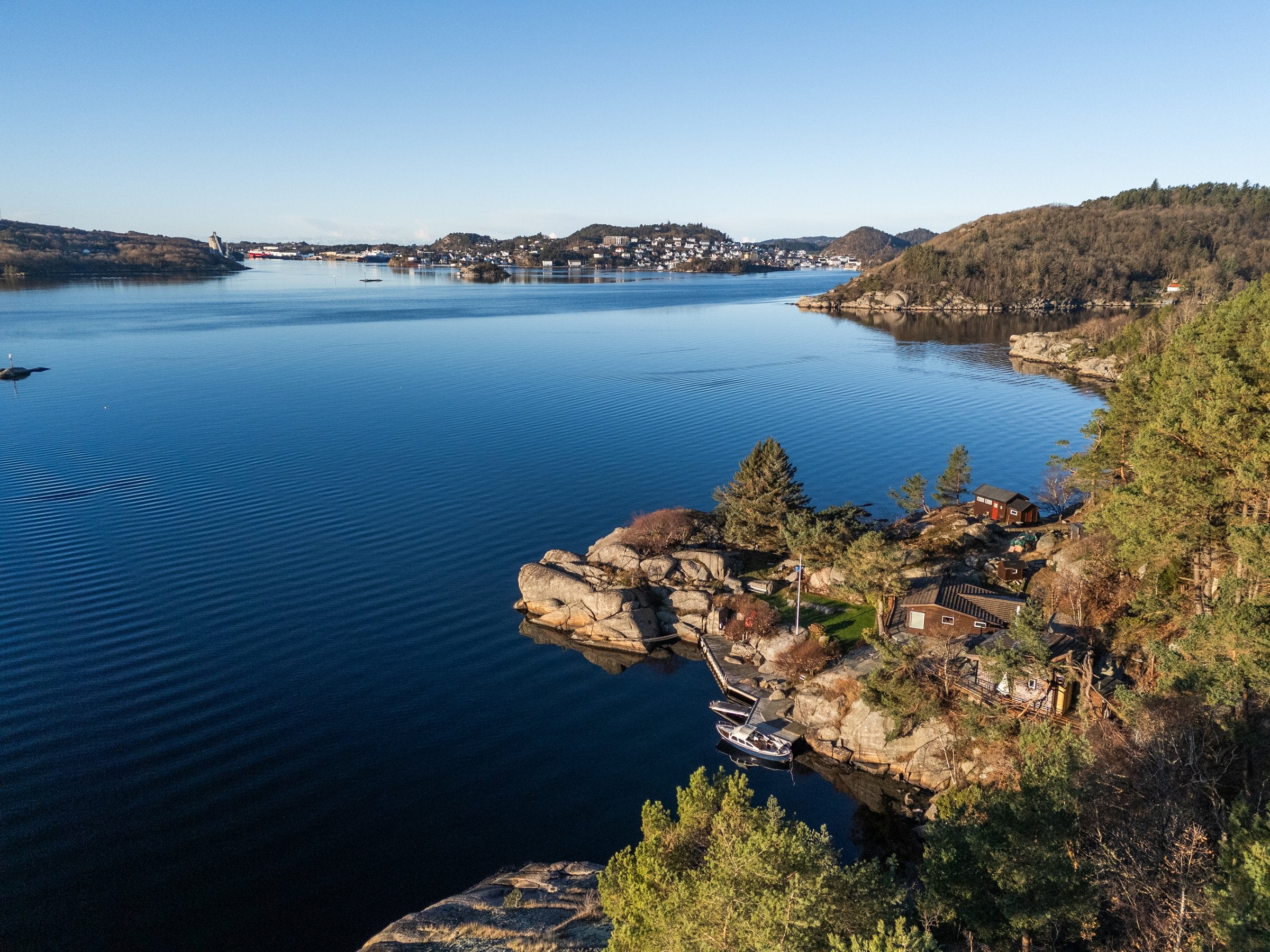 Statsforvalteren stanset statsråd-hytte – gransker nye dispensasjoner fra byggeforbudet