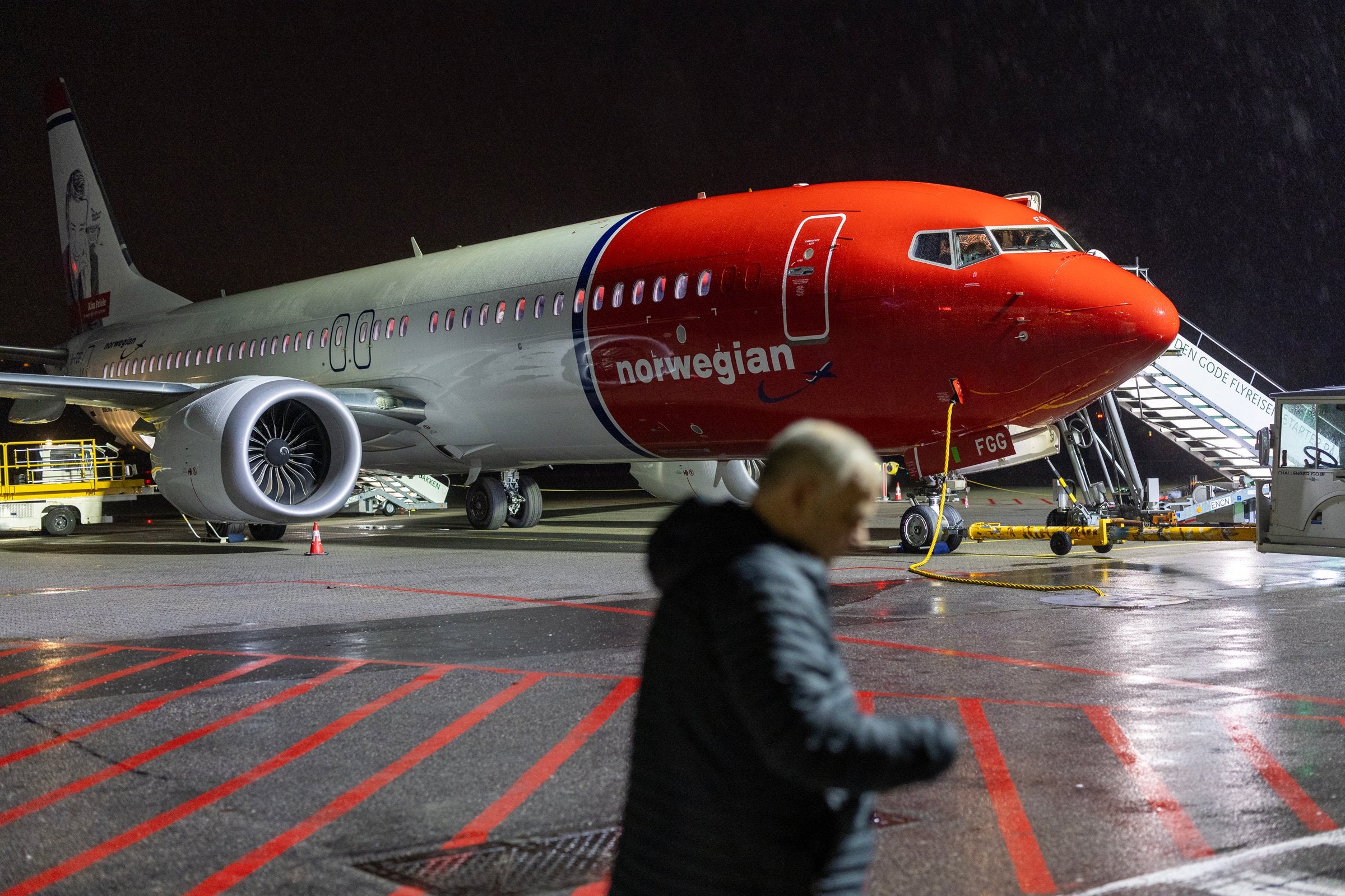 Norwegian tilbyr krigsfaste passasjerer refusjon: – Mister alle rettigheter