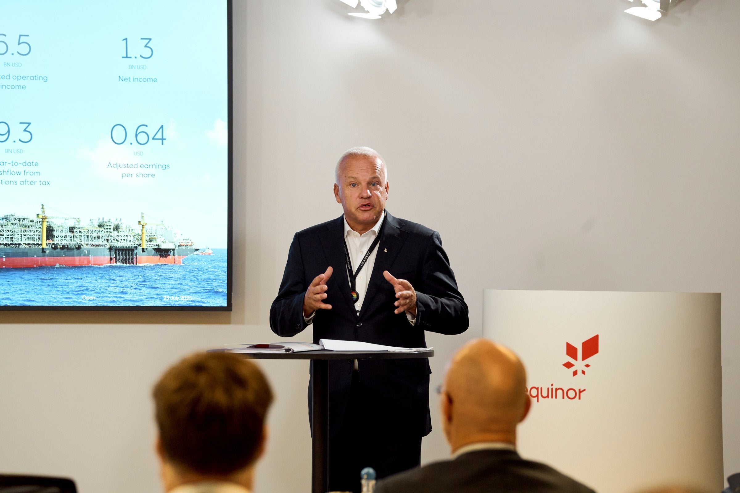 Equinor med justert driftsresultat på 9,77 milliarder dollar i første kvartal
