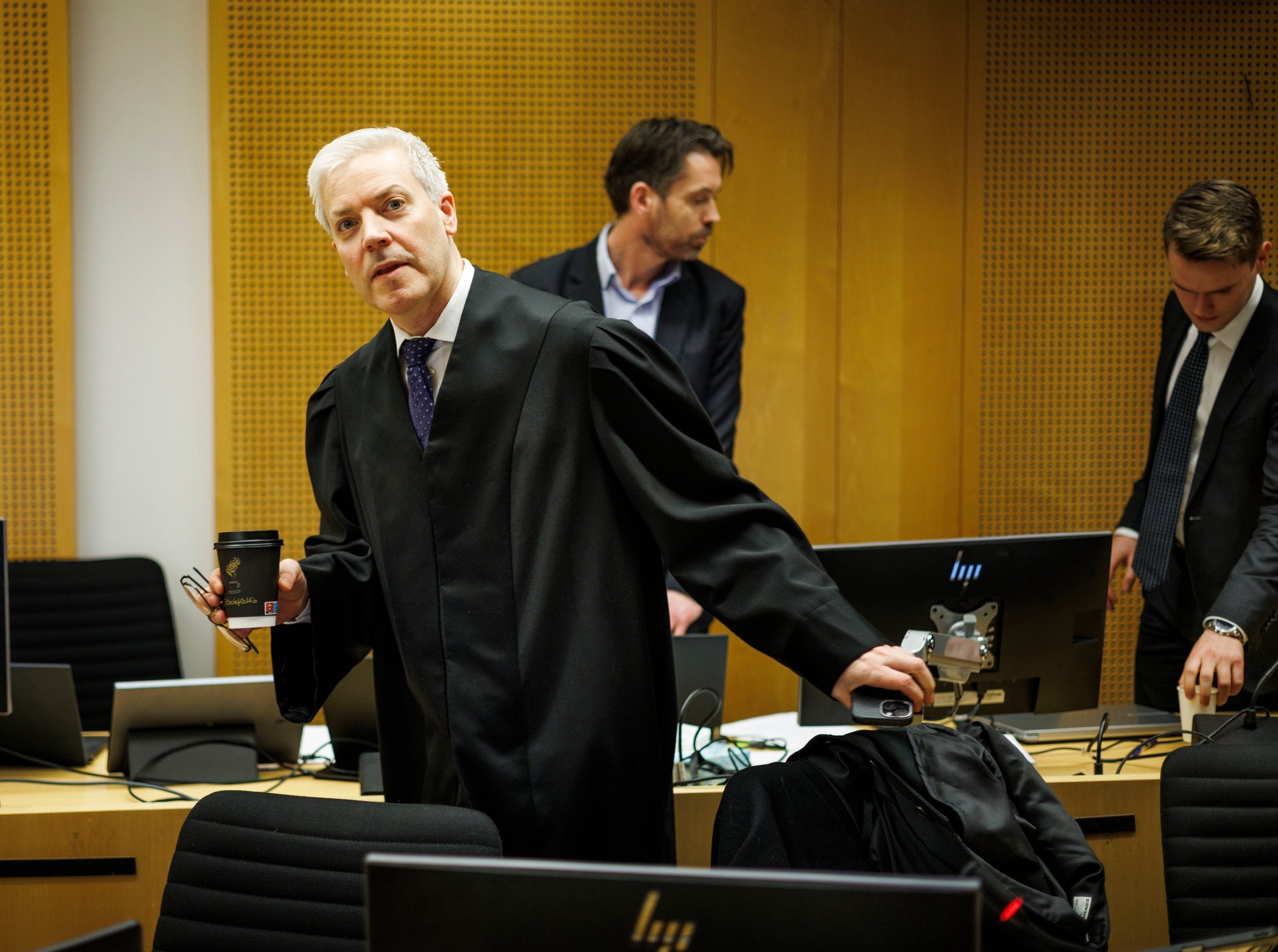 Gjensidige refser søksmål: – Et emosjonelt korstog