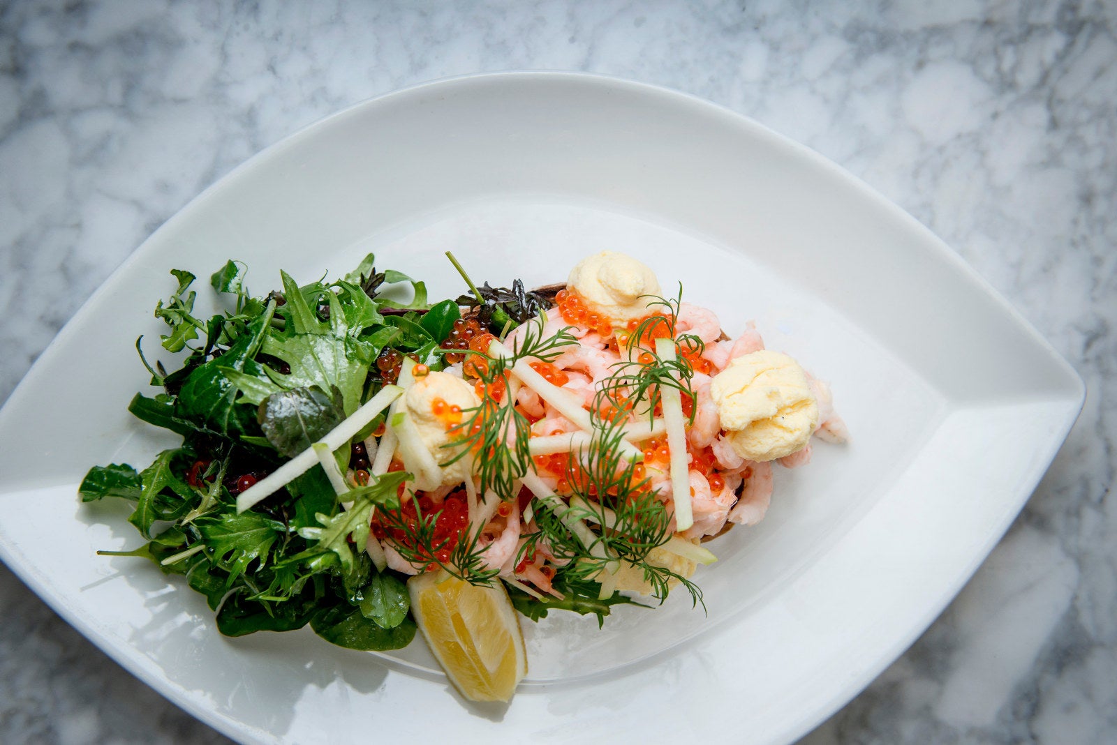 Innfører makspris på rekesmørbrød | DN
