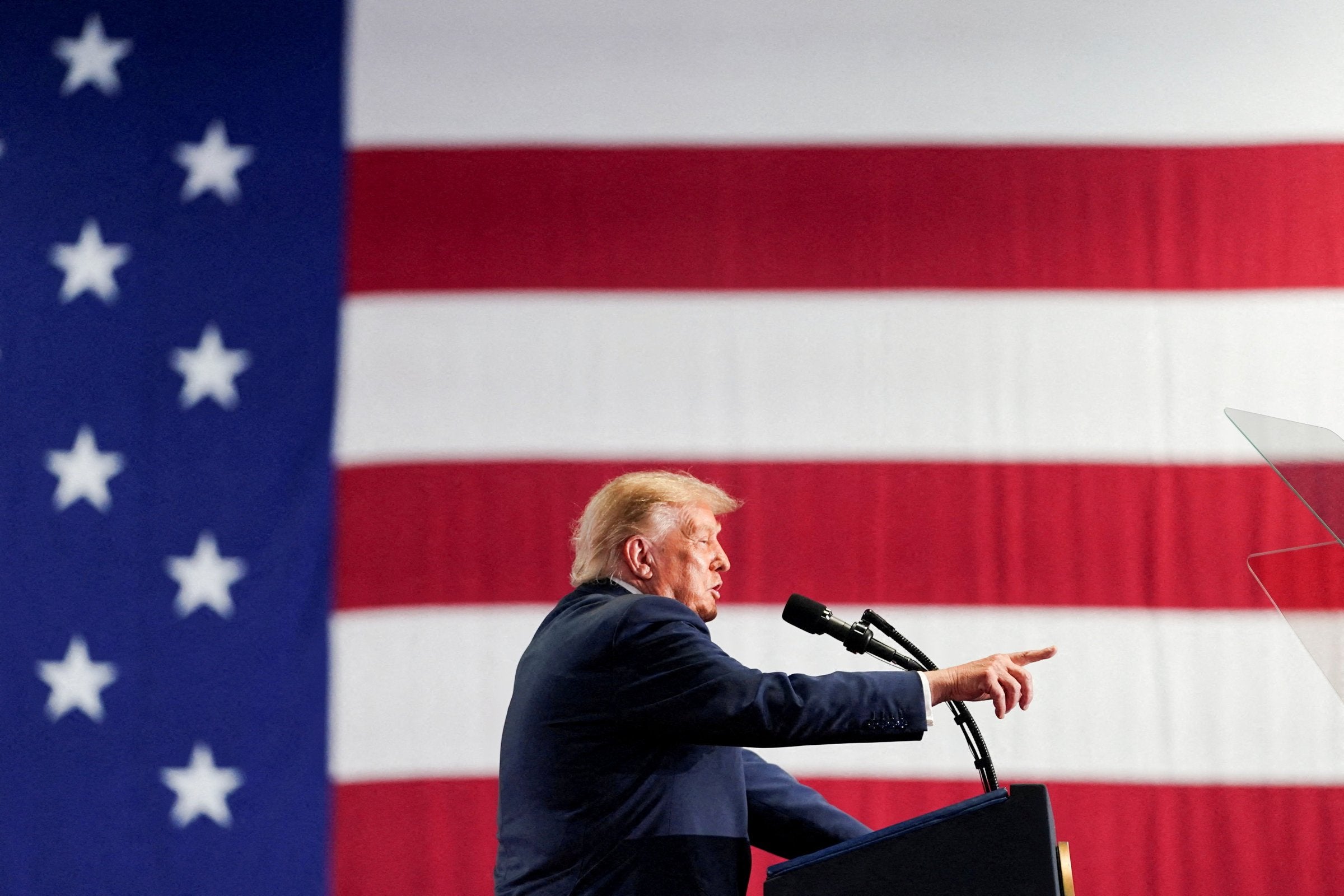 Trump varsler massiv oljesatsing på Grønland
