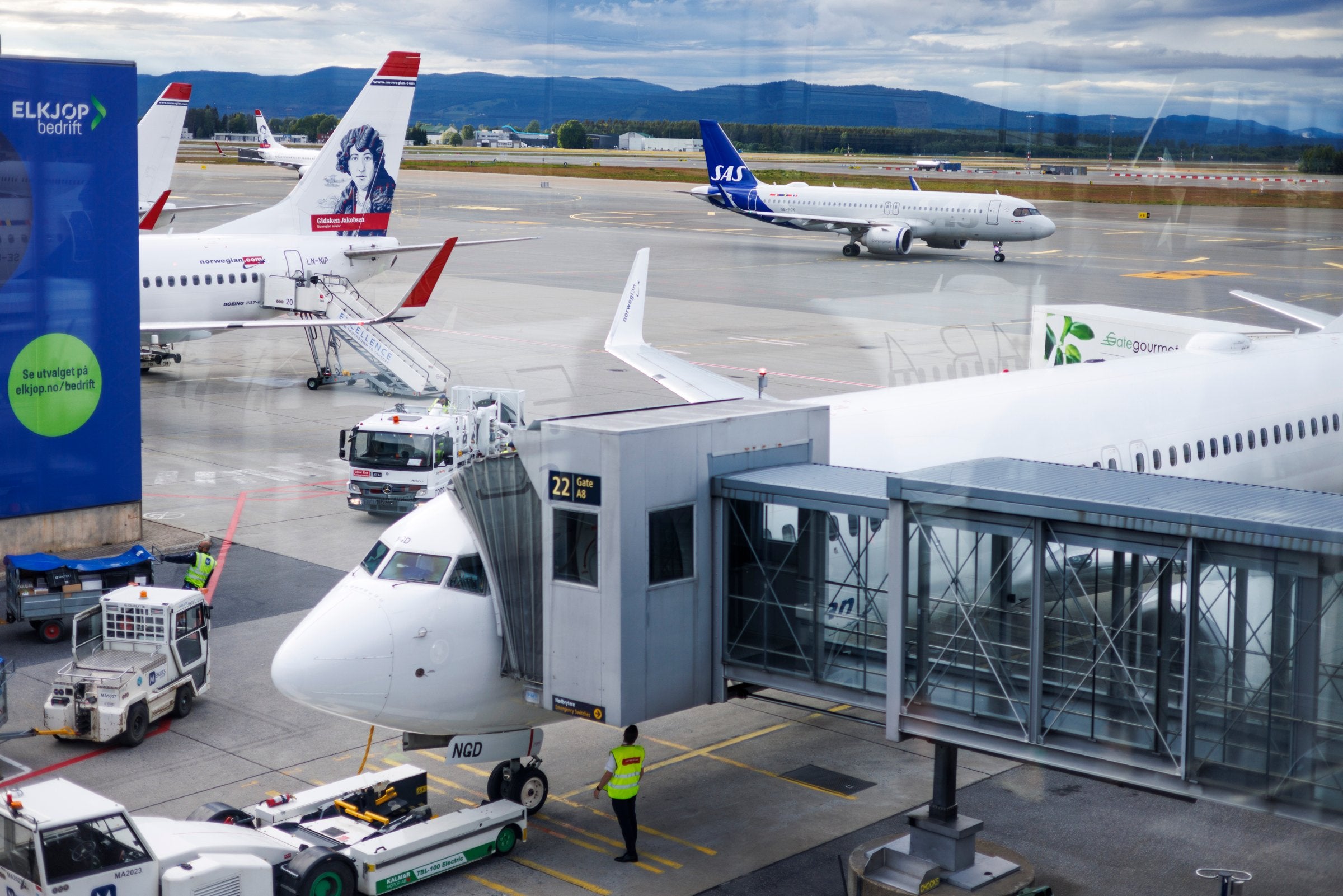 Avinor trues med bøter – advarer om nye forsinkelser i milliardprosjekt