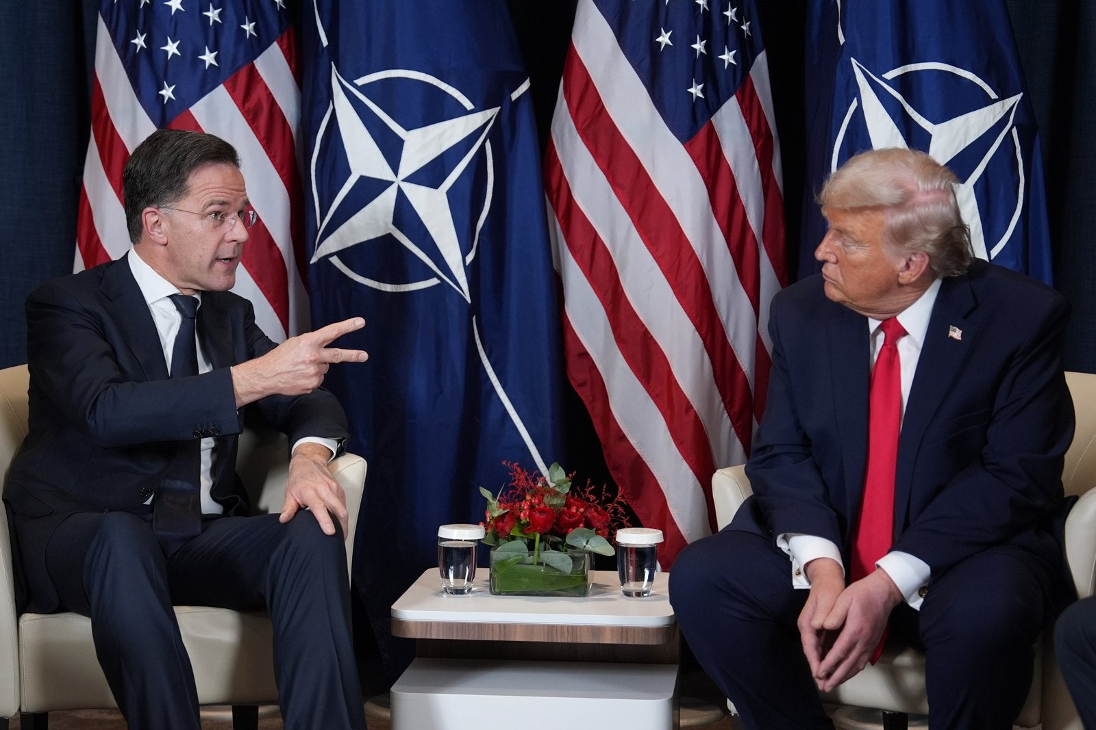 Trump vil droppe straffetoll etter Grønland-samtaler med Nato-sjef