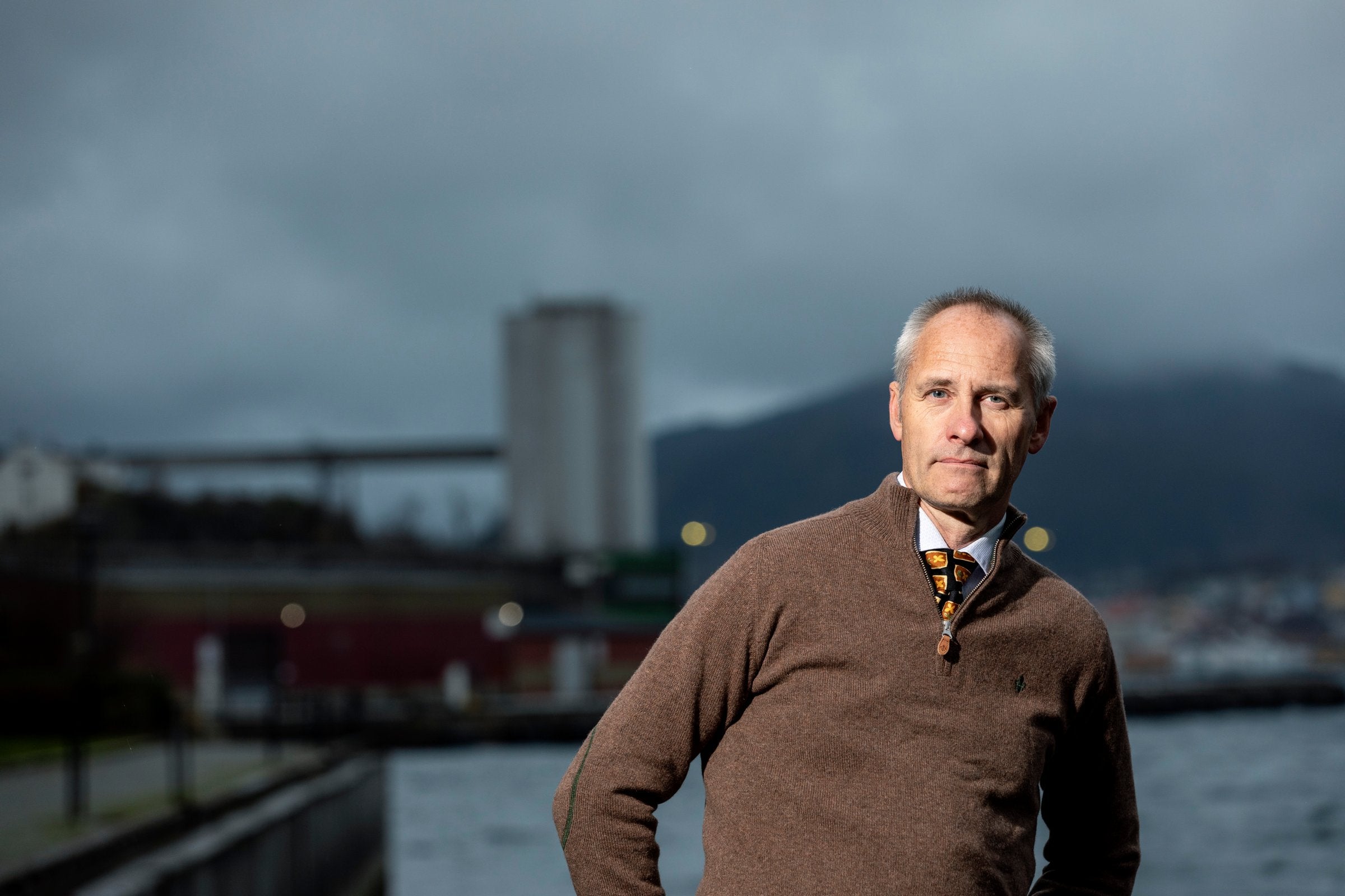 Skatteprofessor om skatteforslag: – Mer skatt til vanlige folk og mindre til rike