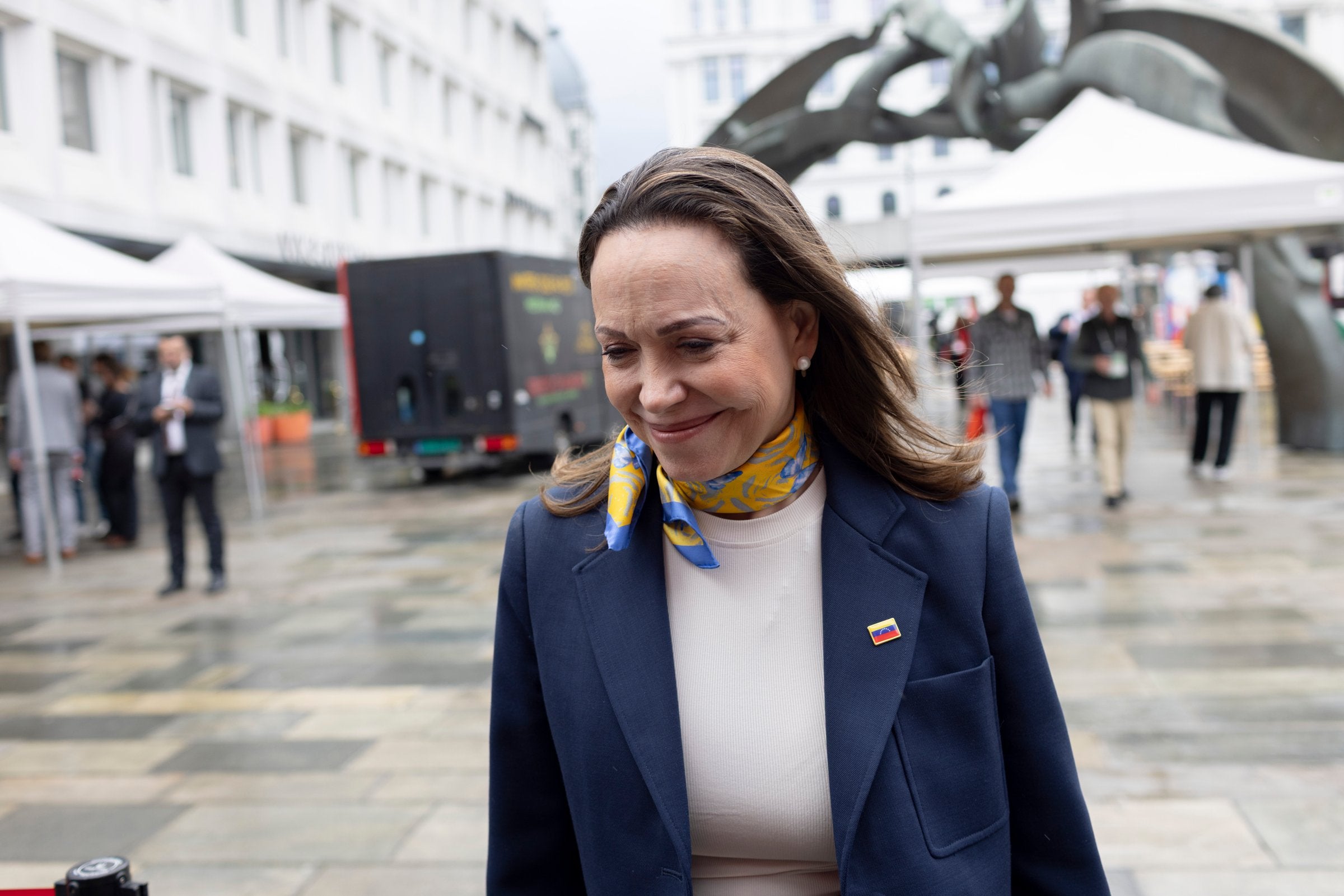 Fredsprisvinner Machado til DN: Vil forhandle med regimet om nytt valg