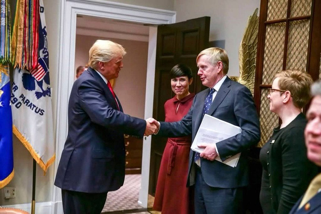 Tidligere USA-ambassadør: – At USA skal annektere Grønland er helt science fiction