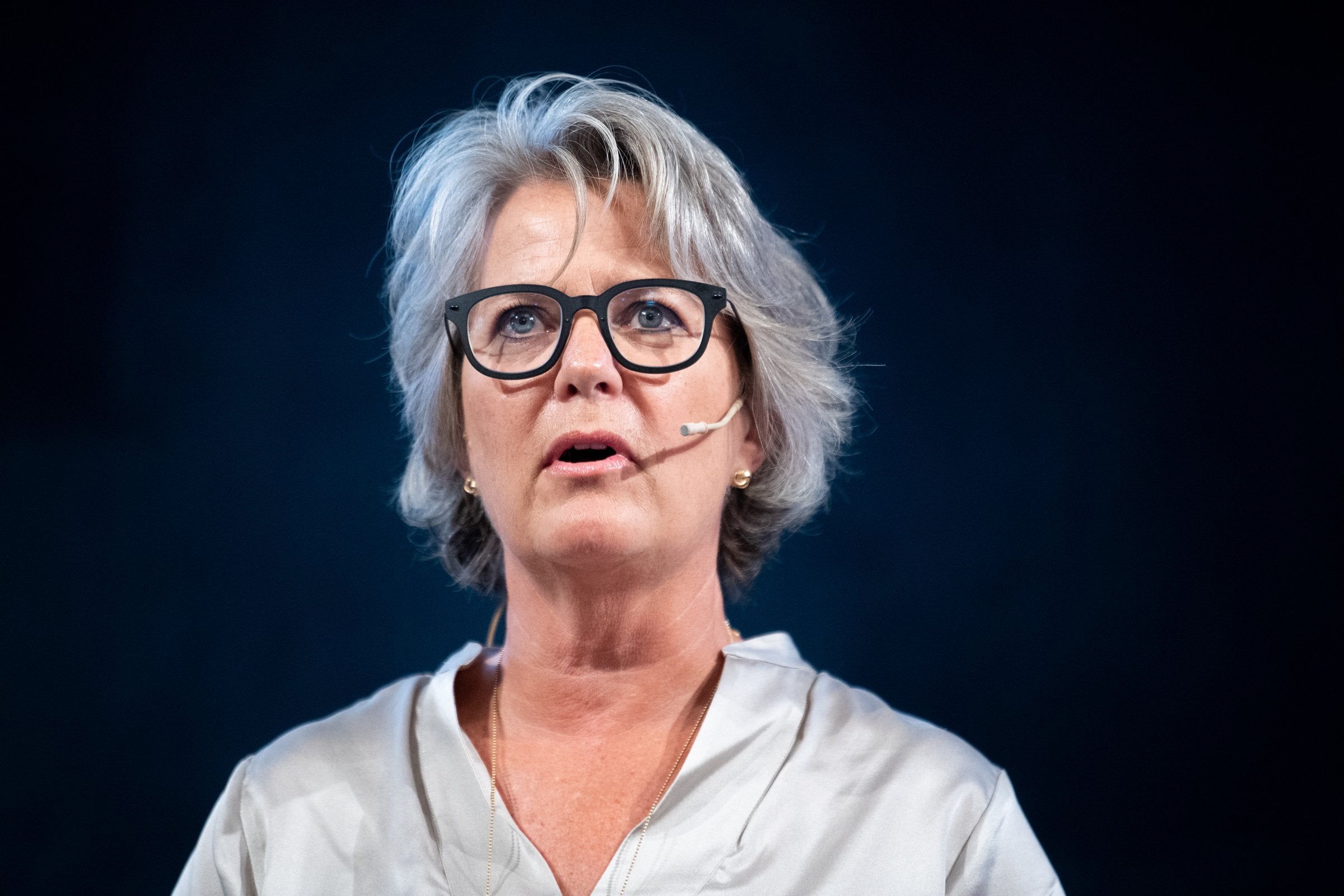 Telenor rammes av krigen – svakere i Bangladesh