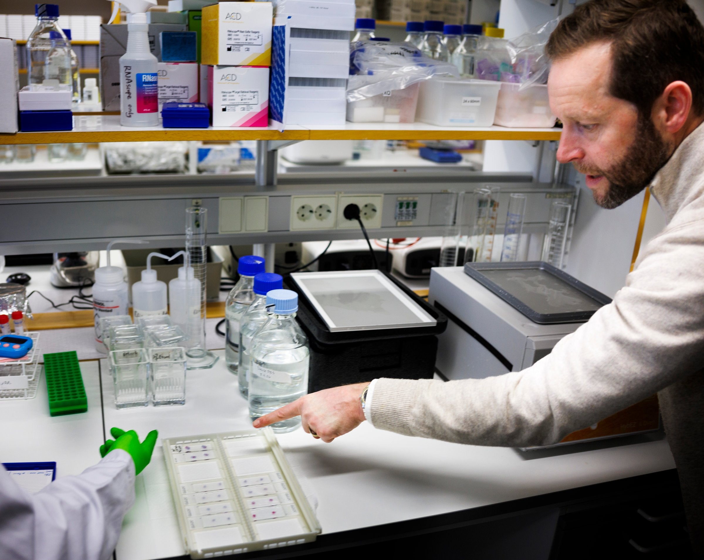 I en lab med hemmelig plassering driver årets store børsrakett forskning som prises til over 1,8 mrd.