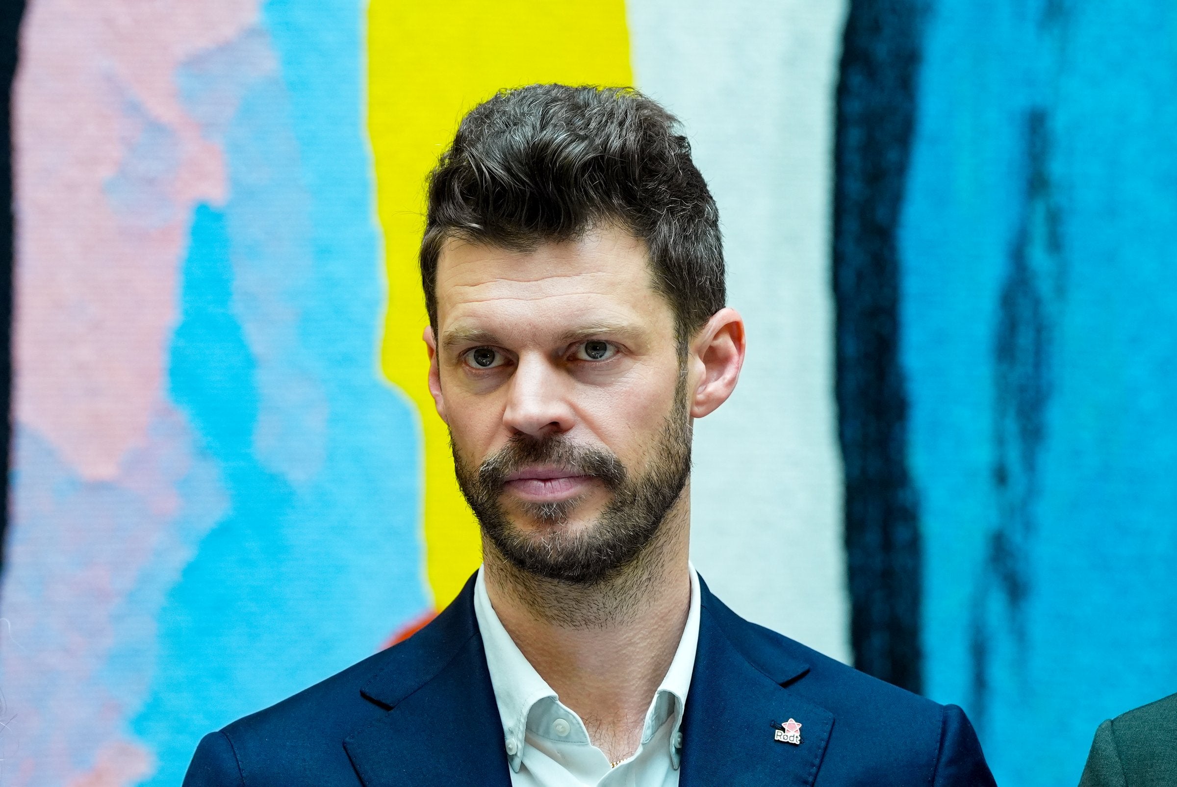 Nå må Forsvaret kutte i konsulentbruken