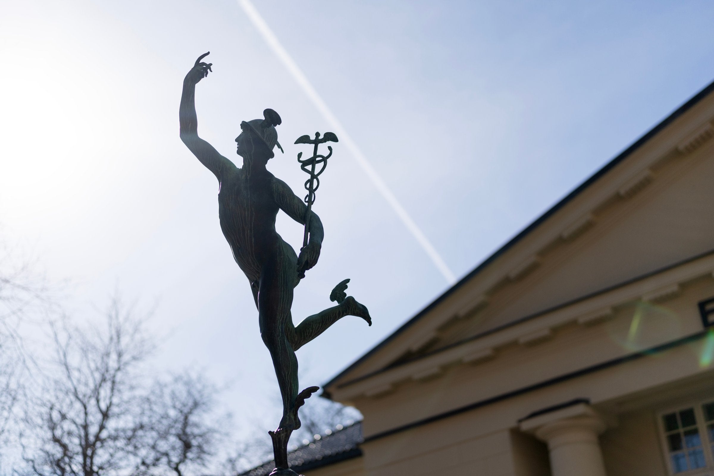 Oslo Børs faller fra start