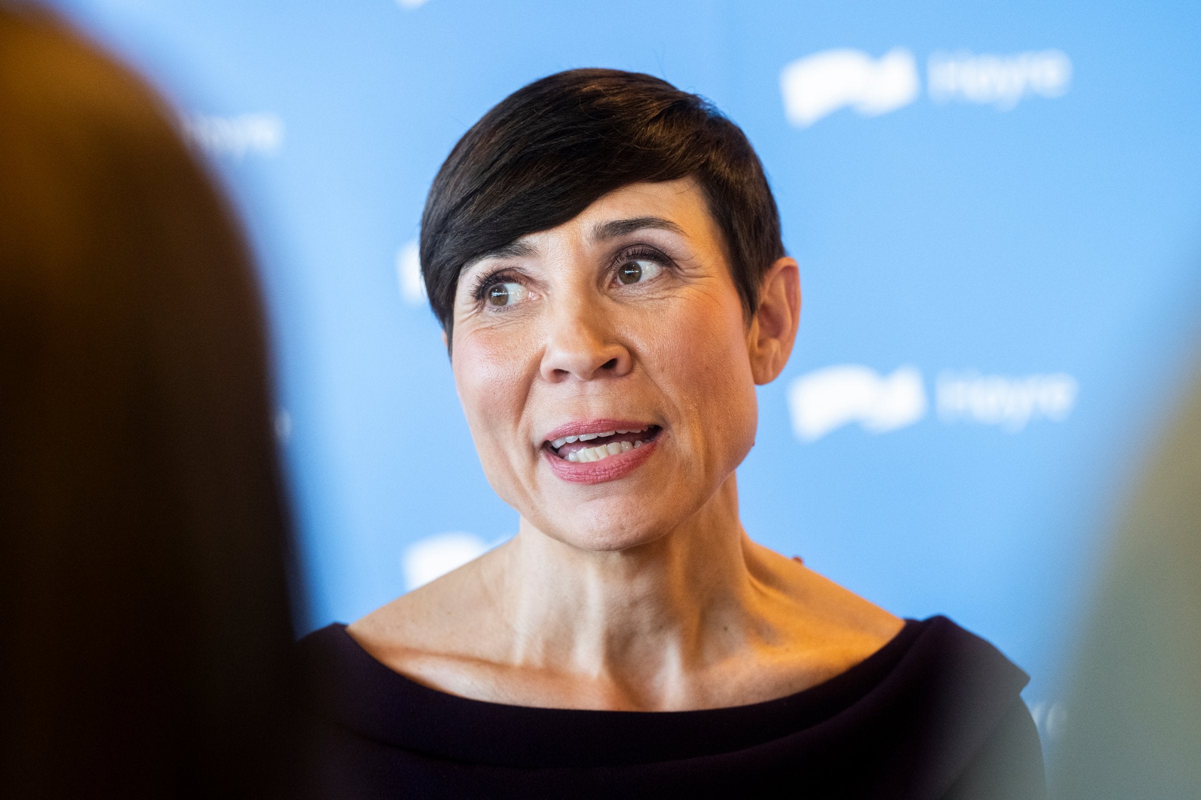 Nyvalgt Høyre-leder om Epstein-varselet: – Ble orientert om visumspørsmål