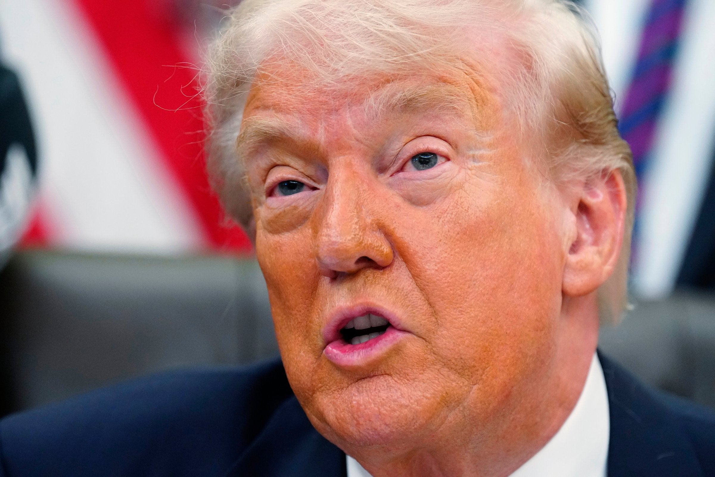 Økt håp om Iran-avtale – men Trump truer med å gjenoppta bombingen