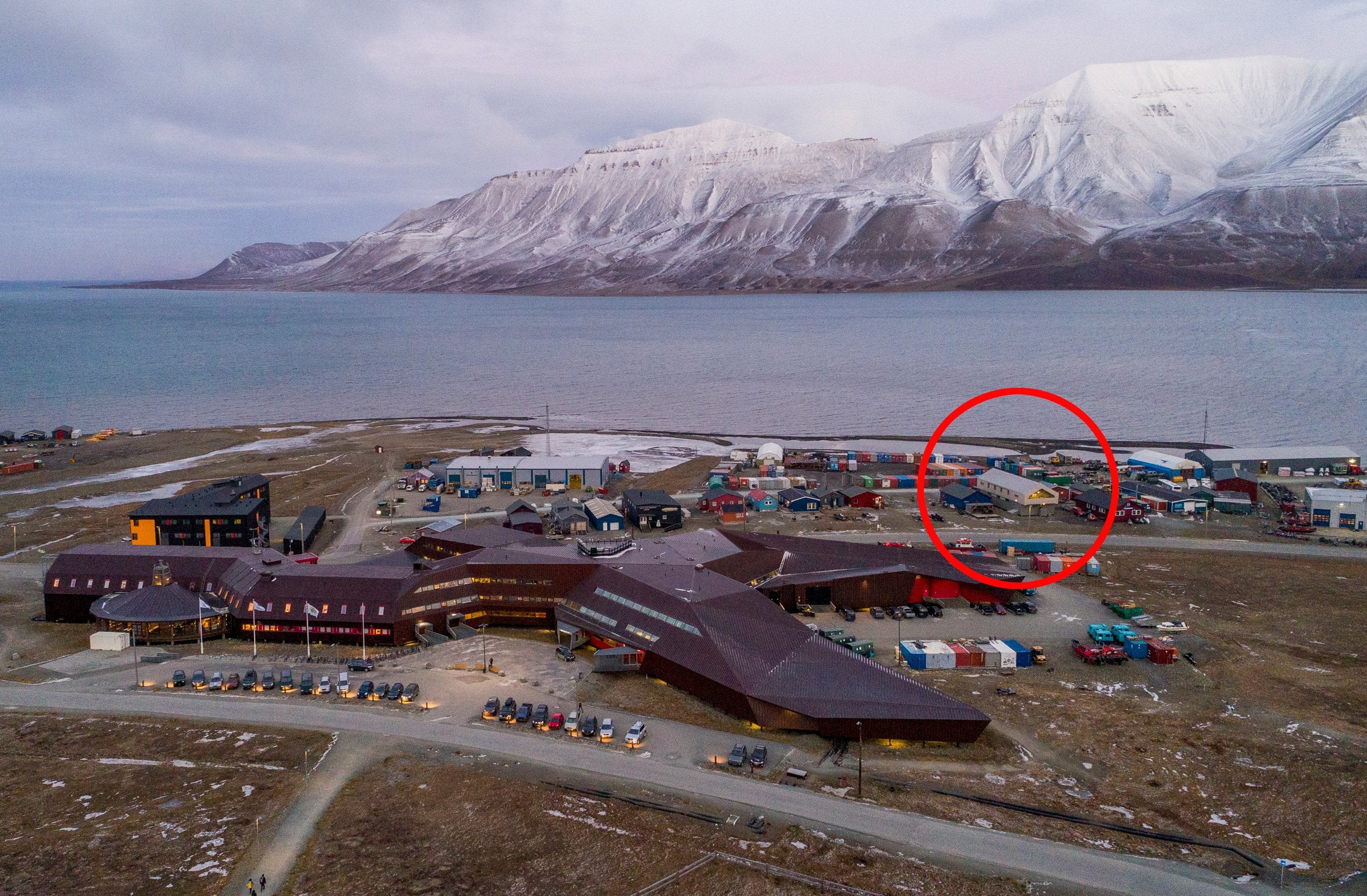 Ukrainsk gasskjempe har tatt utlegg for over 40 mrd. i russisk vandrerhjem på Svalbard