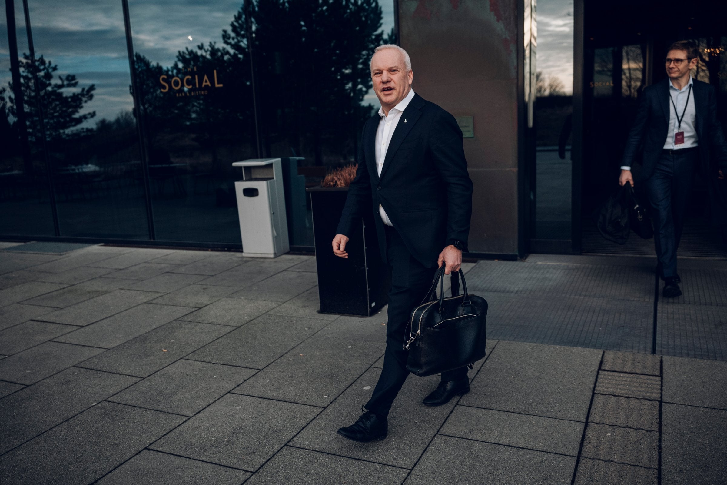 Refser omkampen om havvind