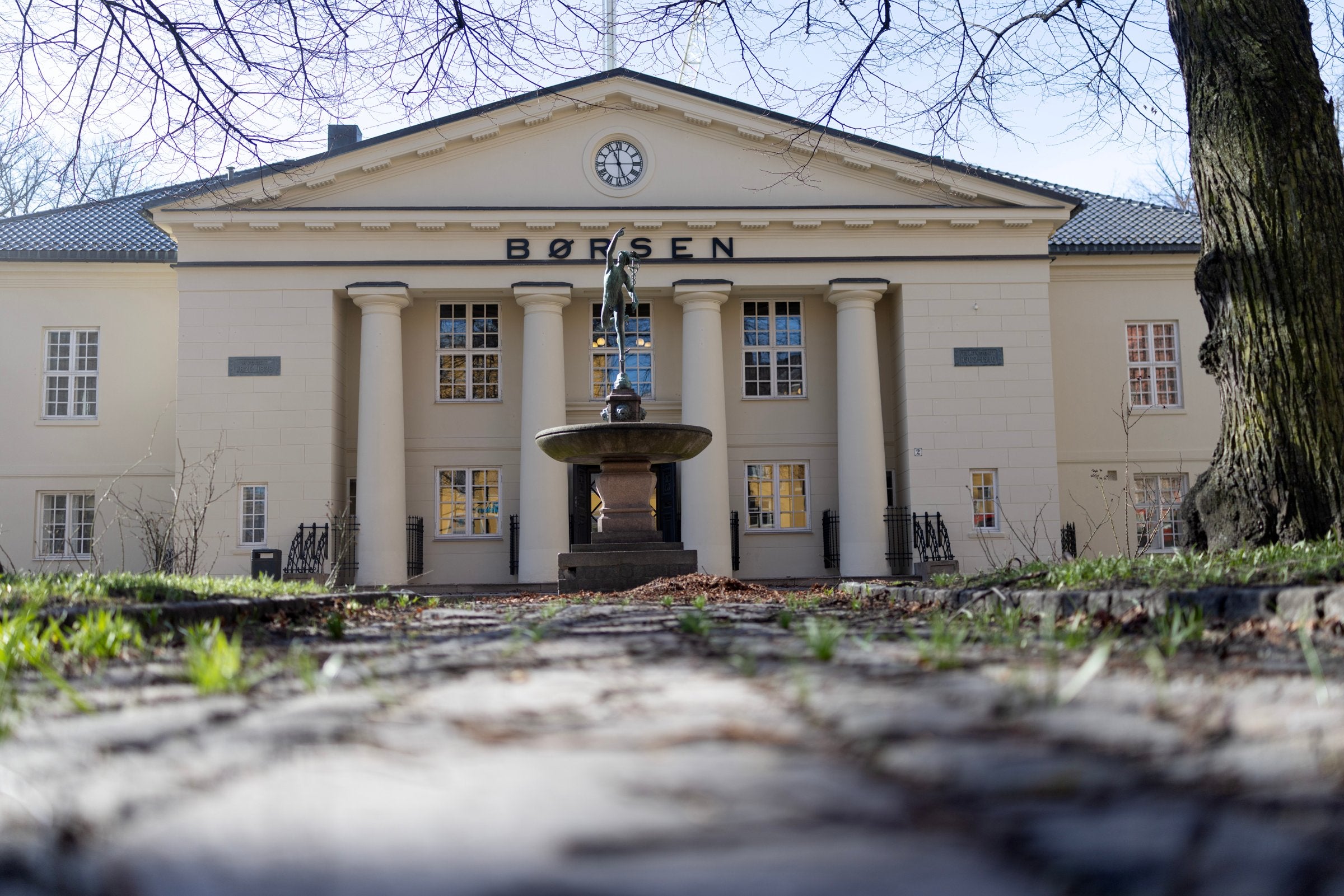 Industriselskaper rykker til etter tallslipp