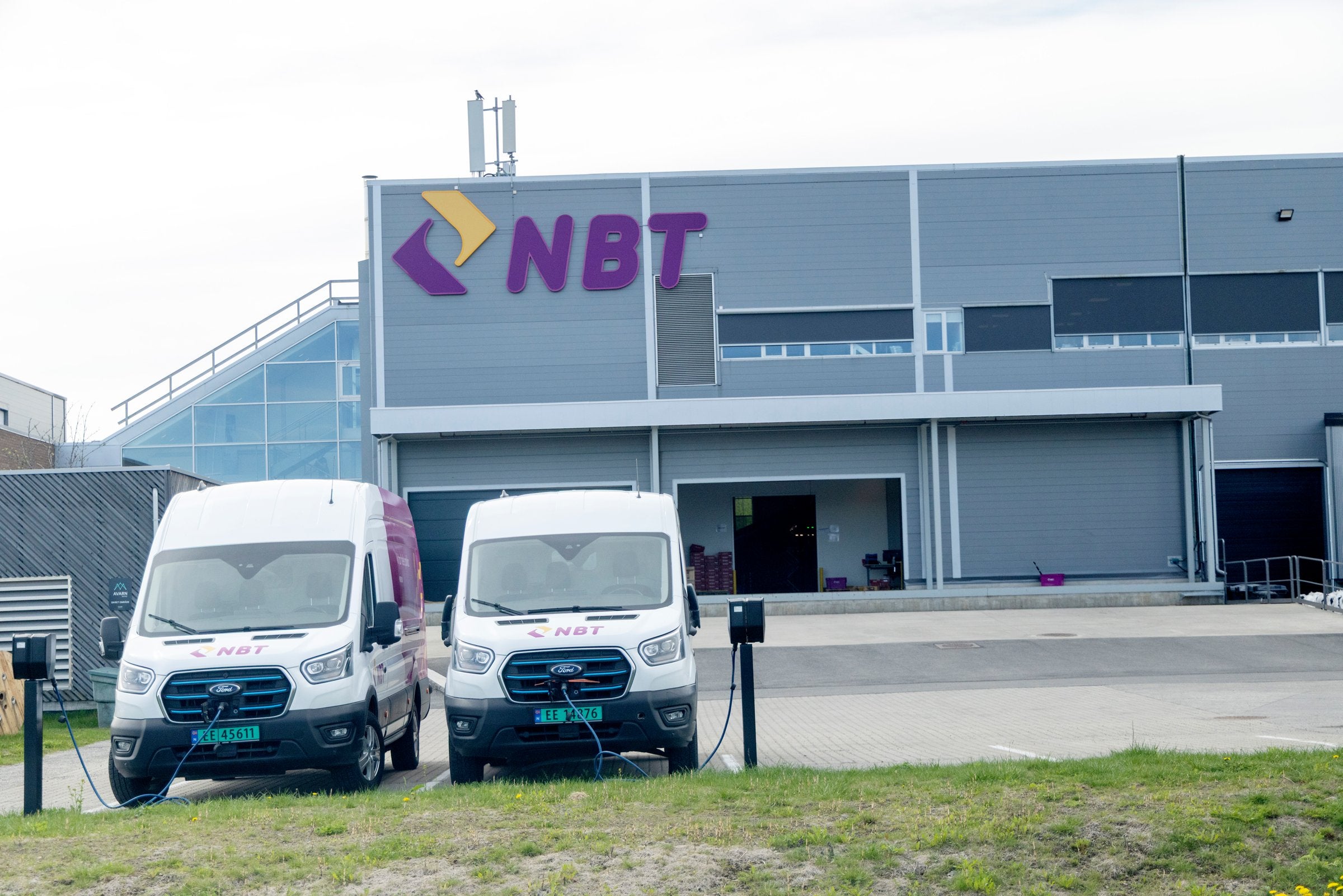 Kriserammede Norsk Bibliotektransport ber om konkurs