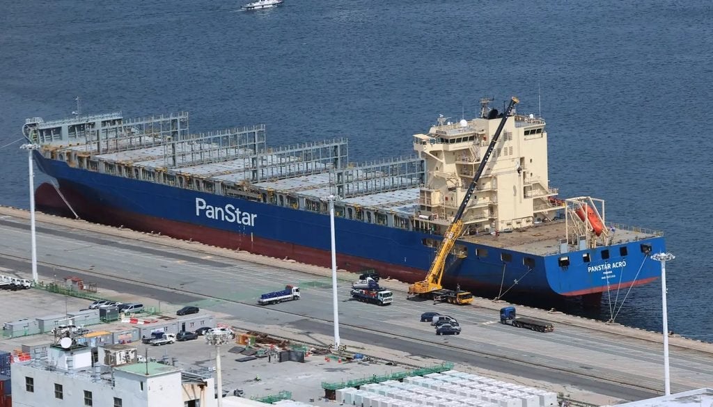 South Korean and Chinese container ships reach UK via Northern Sea Route