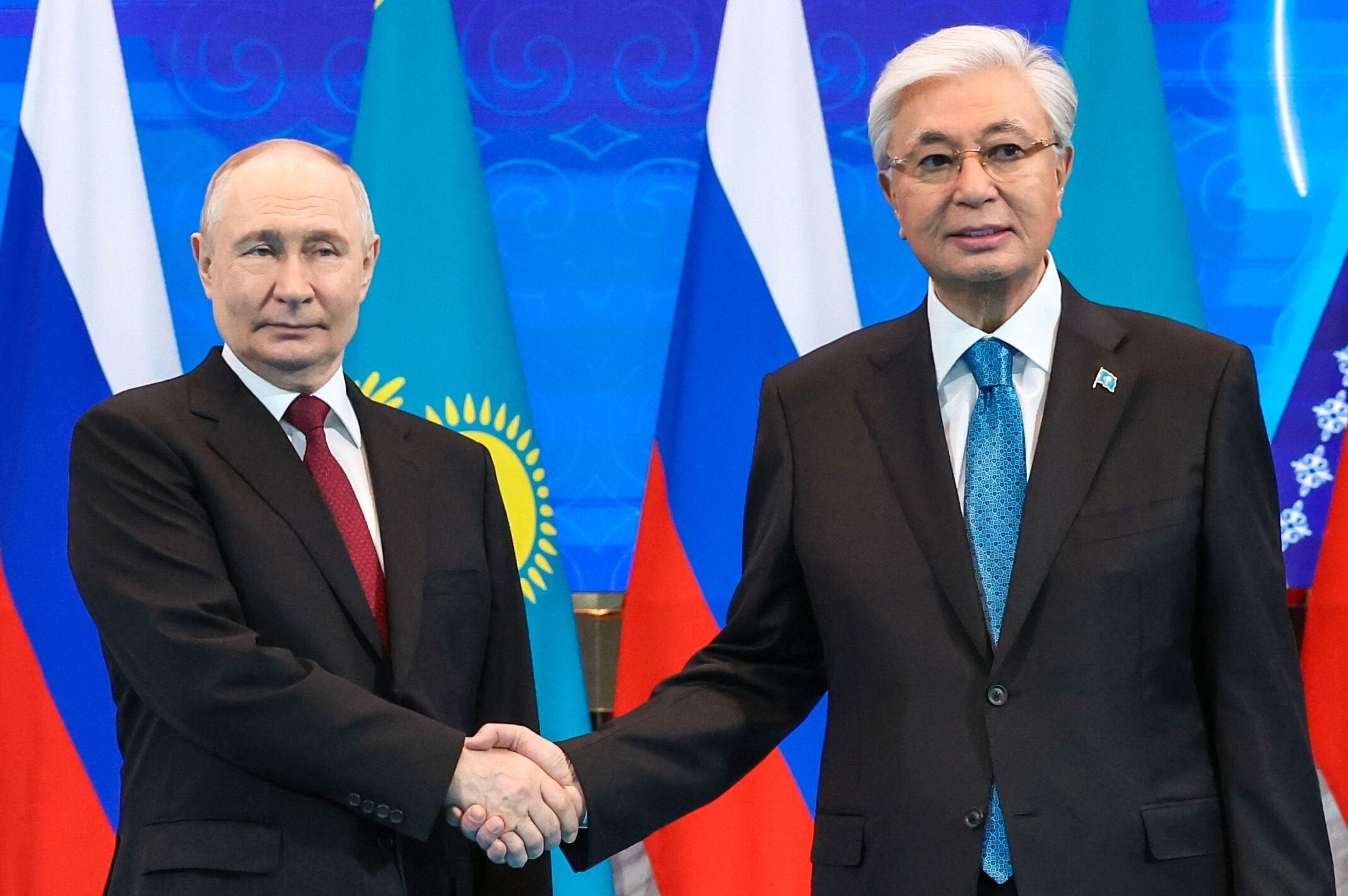 Drone strikes suspend loadings at Russian terminal handling Kazakh oil