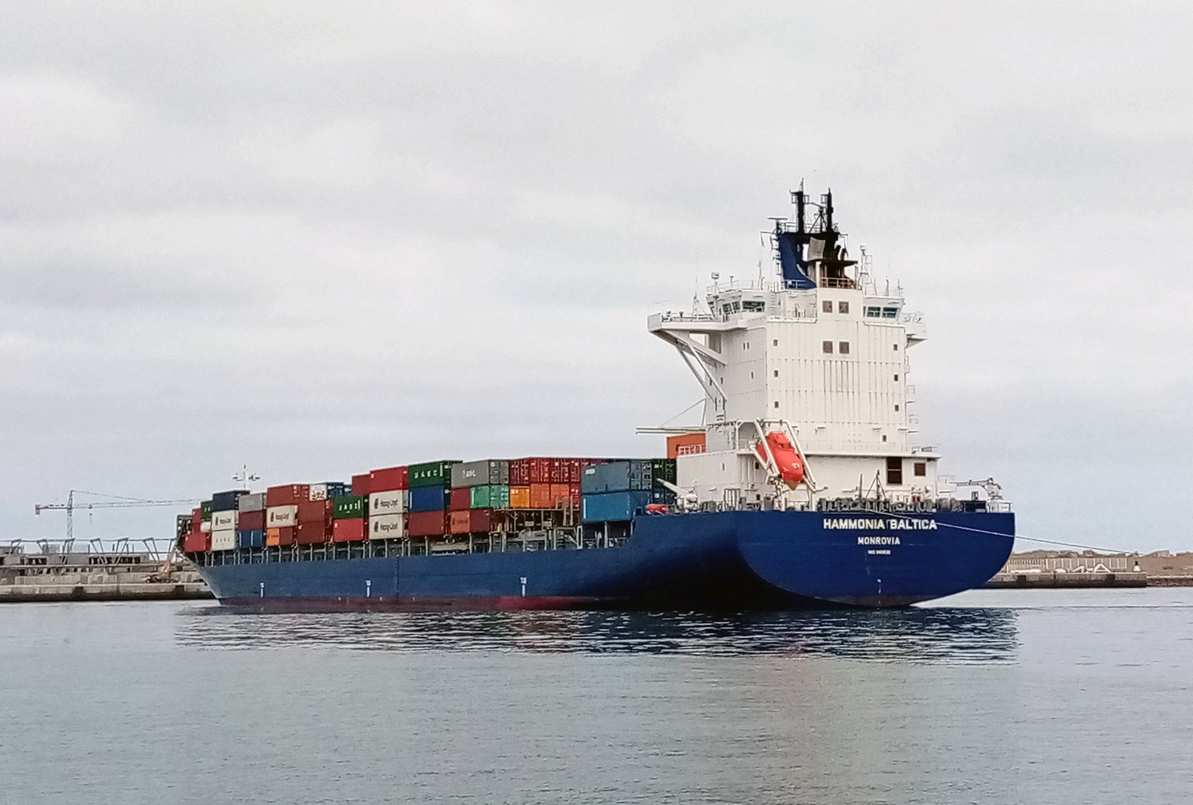 Hai An Transport snaps up German container ship at firm price