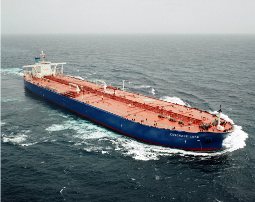 World’s largest oil tanker owner sells VLCC as it makes way for new tonnage