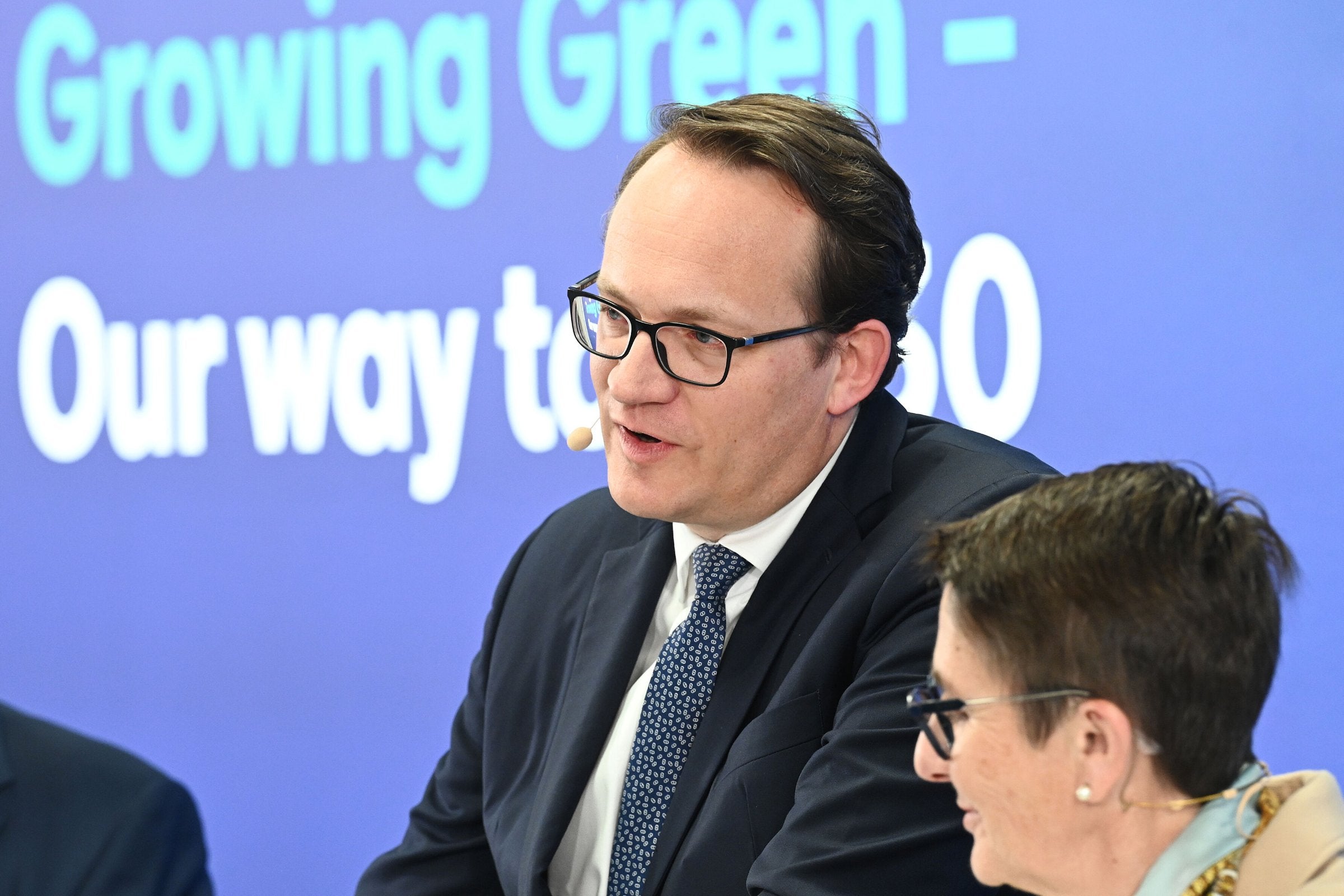 RWE will sue US if offshore wind lease cash not repaid, says CEO | Recharge