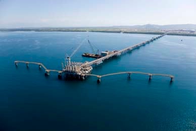 PNG LNG loads first cargo