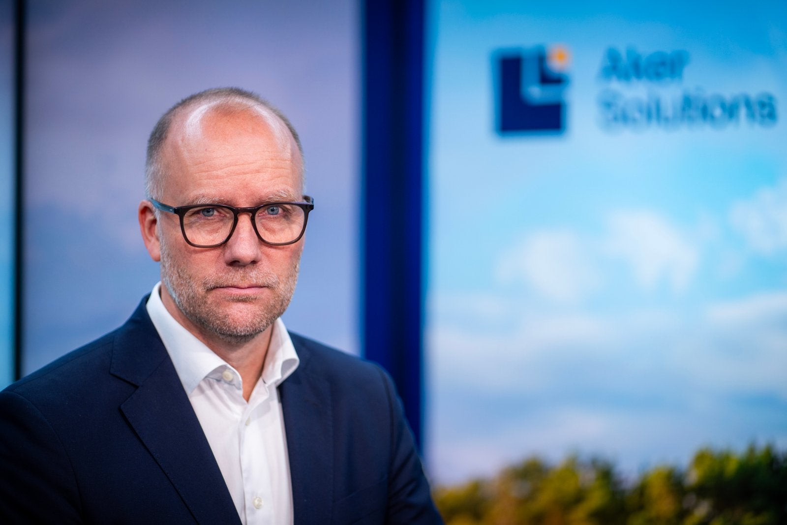 Norwegian contractor wields the jobs axe