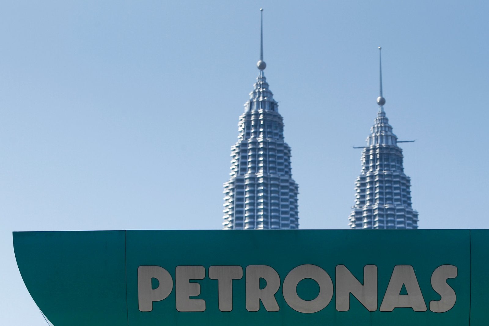 Petronas awards multimillion-dollar EPC contract | Upstream