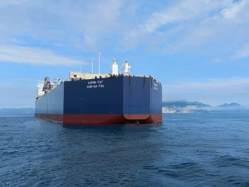Russia’s newest LNG shadow ship loads first cargo at Kamchatka FSU