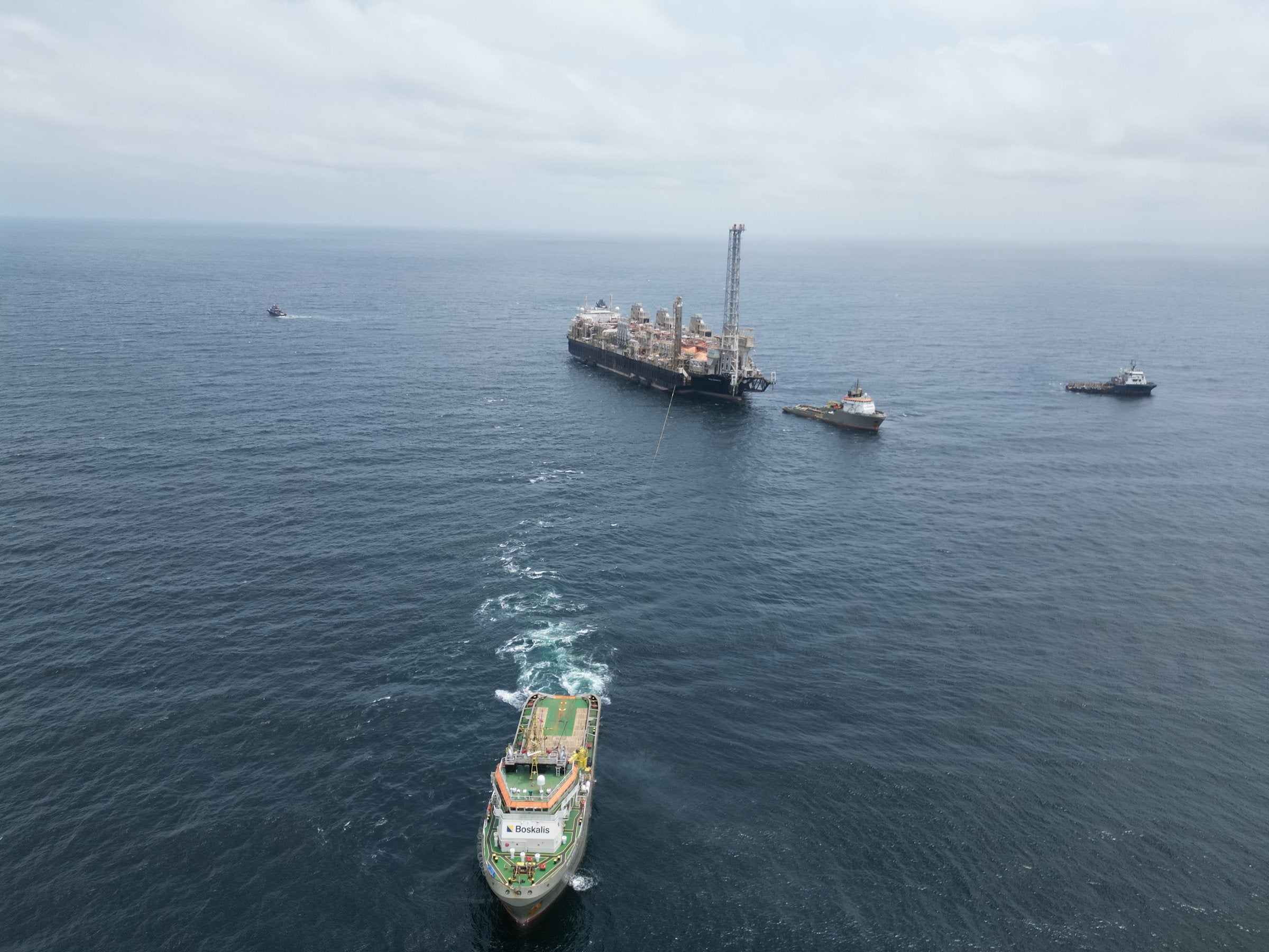 Golar FLNG unit leaves Cameroon for Singapore upgrade stopover