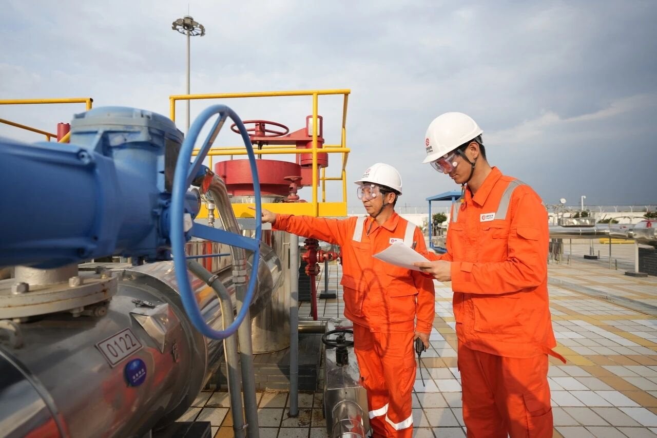 China transports methanol 200km by pipeline in record-breaking trial that could transform sector