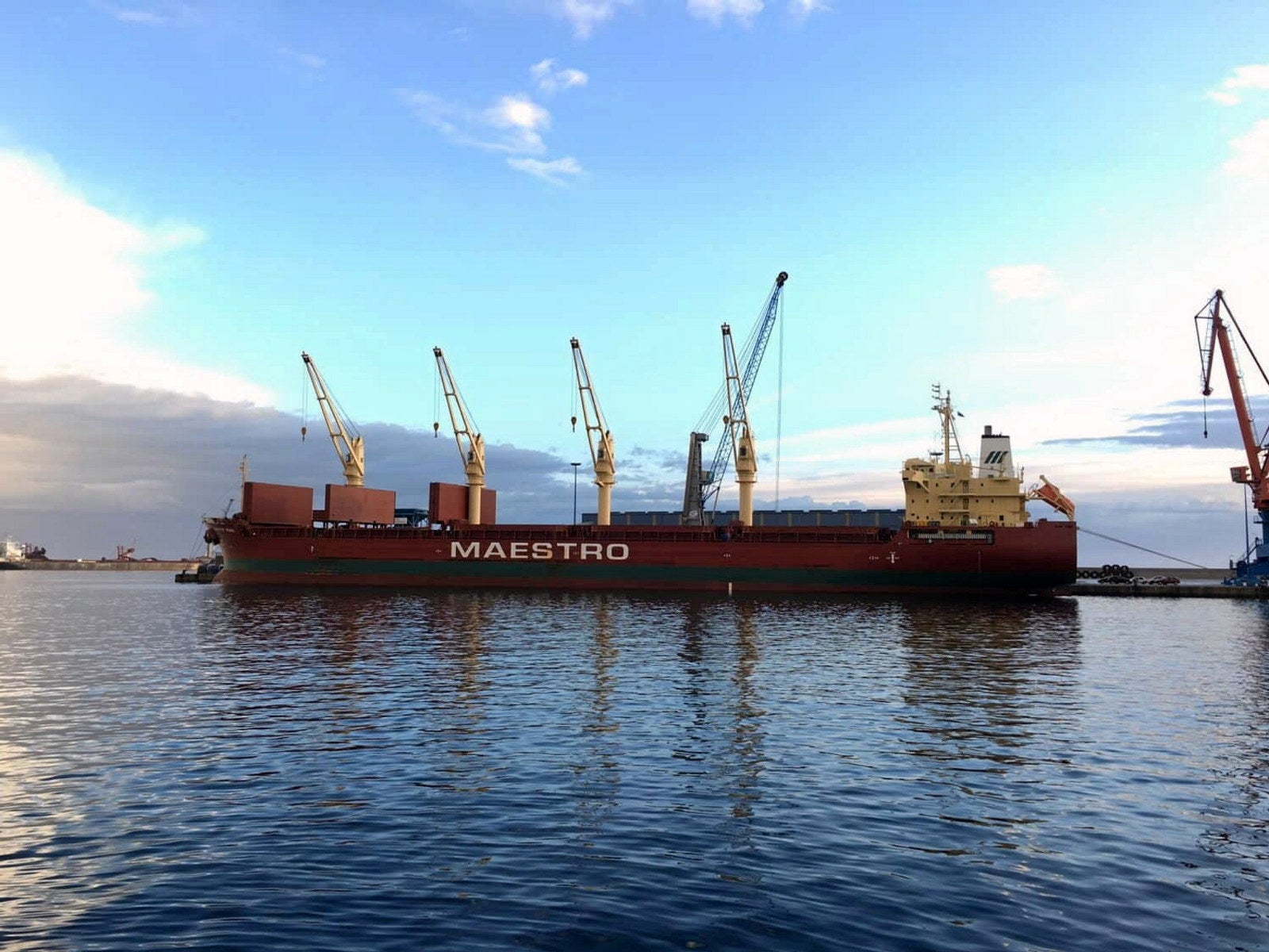 Devbulk grows back to 10 ships with Maestro handysize purchase