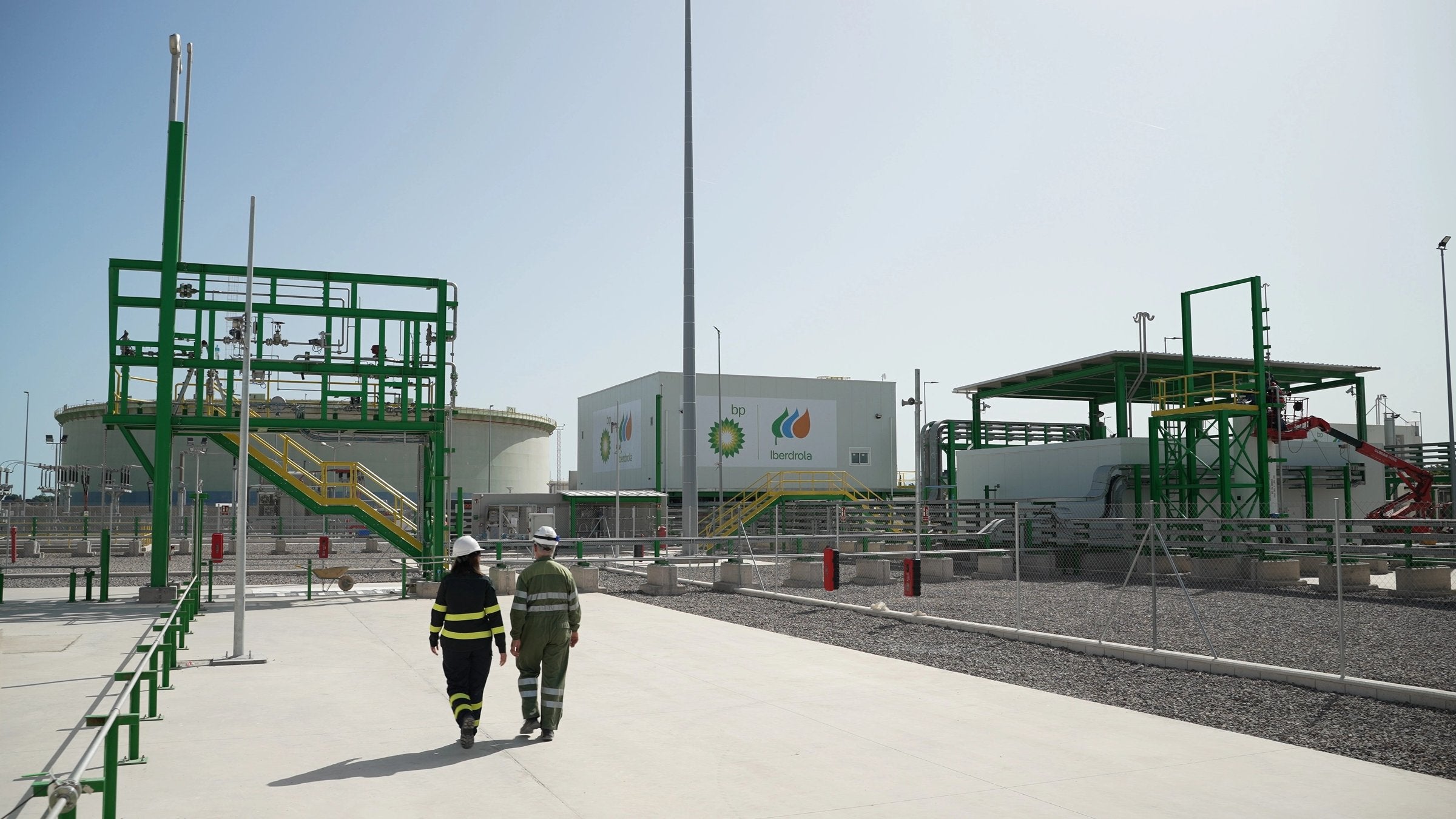 Workers on site at the 25MW Castellón green hydrogen project
