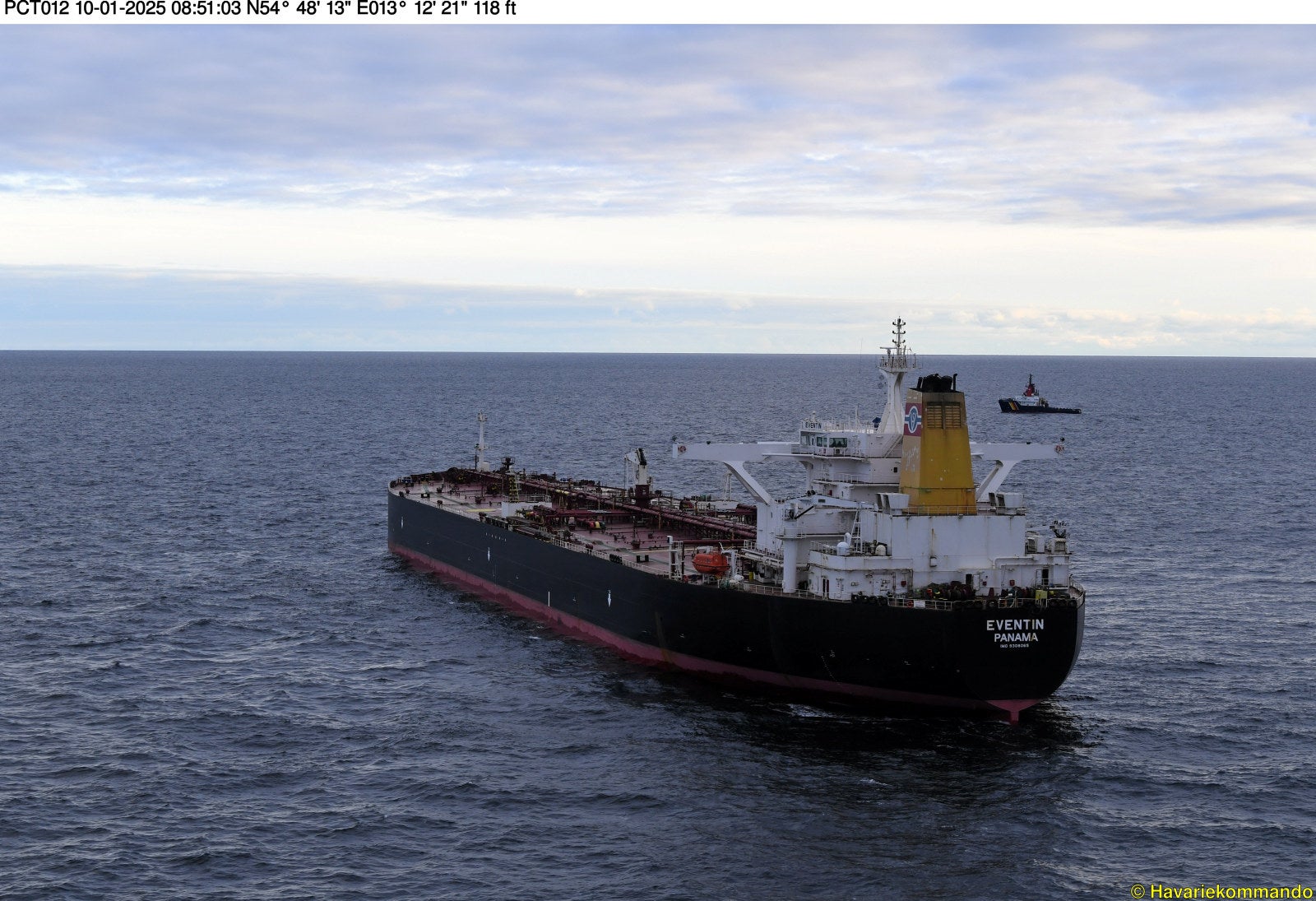 Drifting tanker carrying Russian oil in the Baltic rescued by German ...