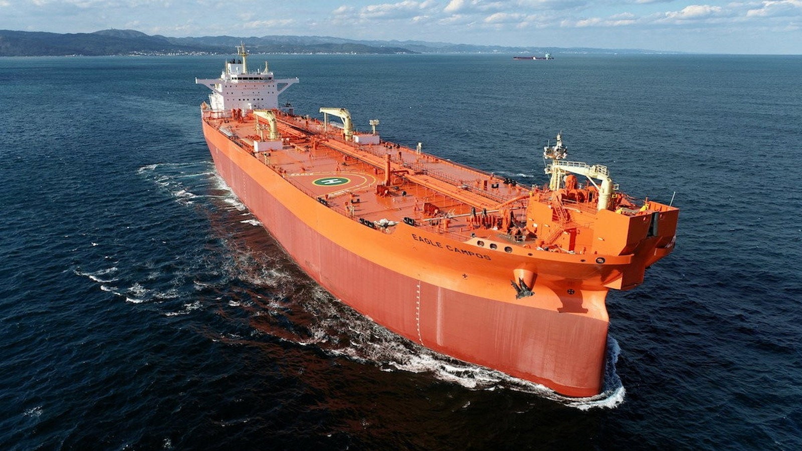 AET takes delivery of first DP2 suezmax shuttle tanker for Shell