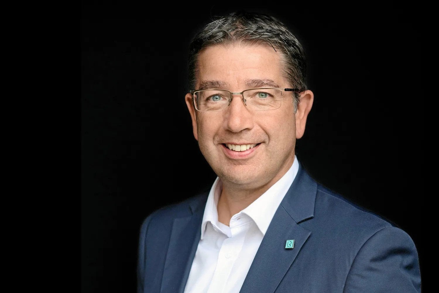 Shipping industry is running out of time to get green hydrogen-based ...